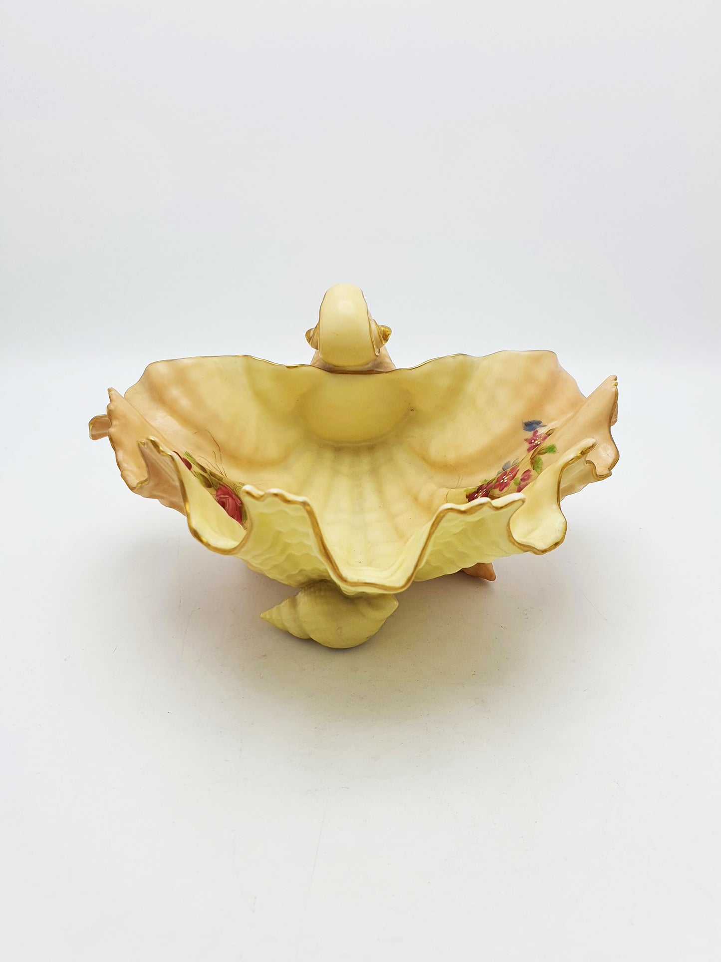 Royal Worcester Blush Ivory Shell Dish with Gilt Edge and Floral Sprays – 1900