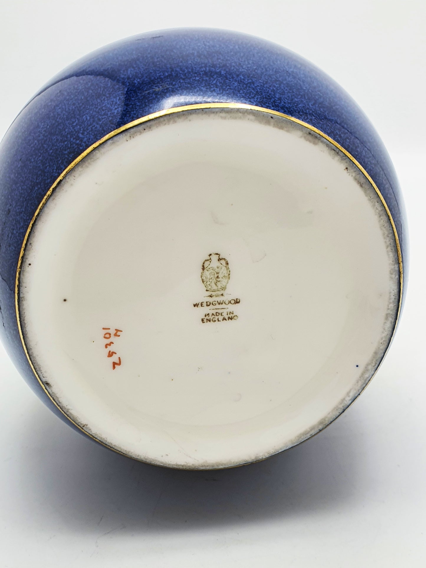 Antique Wedgwood China Biscuit Barrel with Peacock Decoration – circa 1920