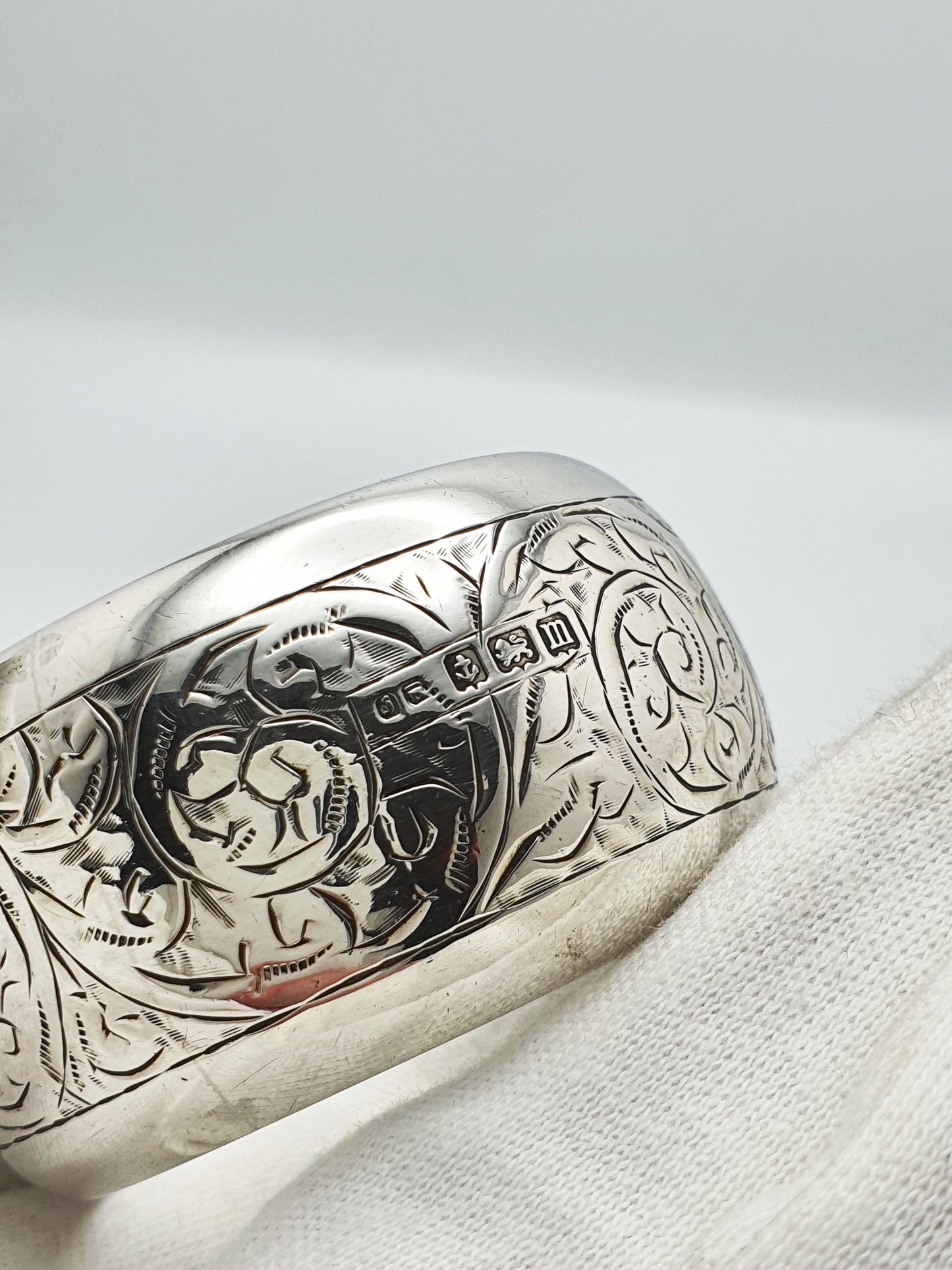 Nice Pair of Antique George V Sterling Silver Napkin Rings - 1911