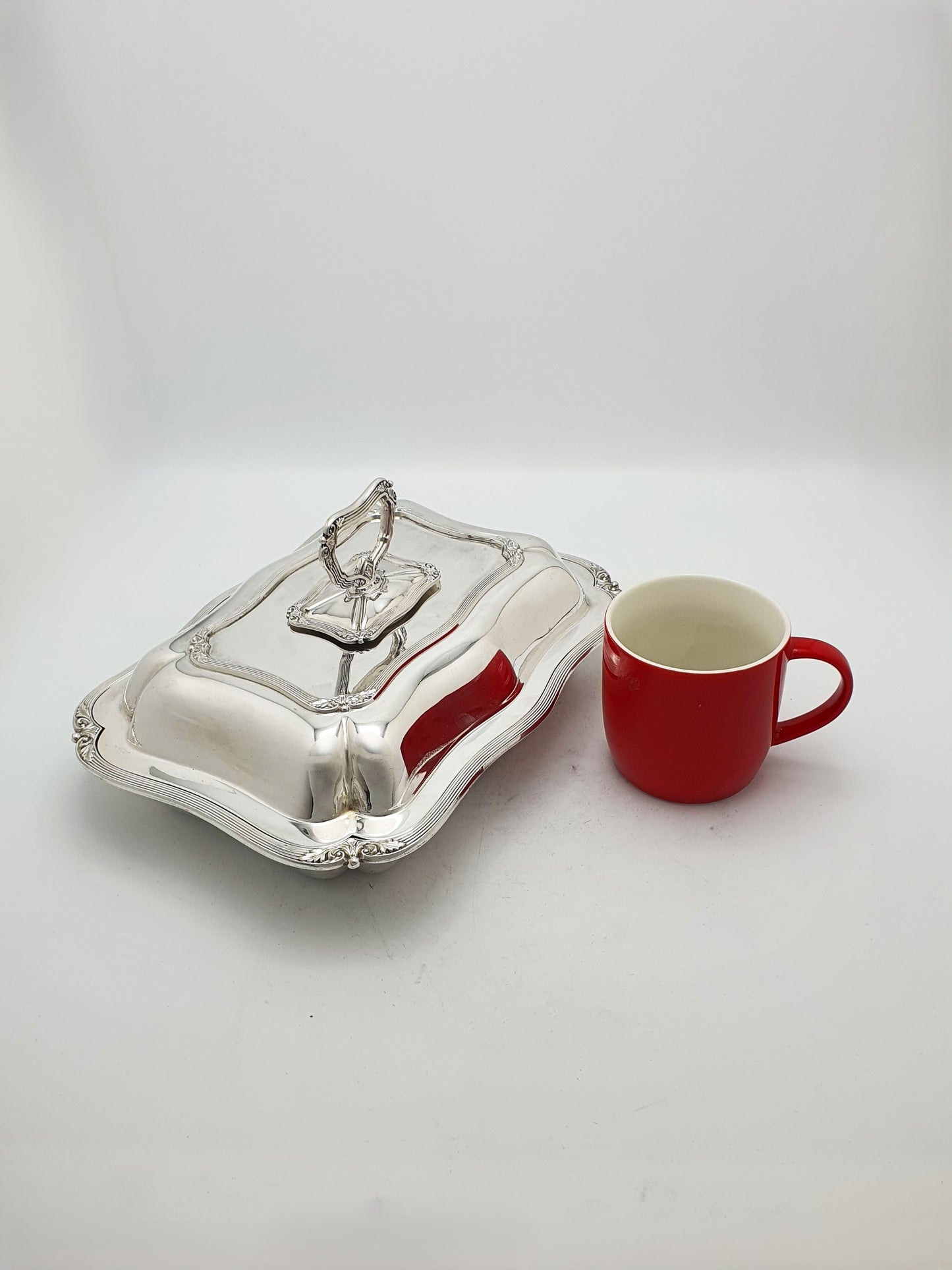 Pair of Fabulous Antique Edwardian Entrée Dishes with Rococo Borders – circa 1905