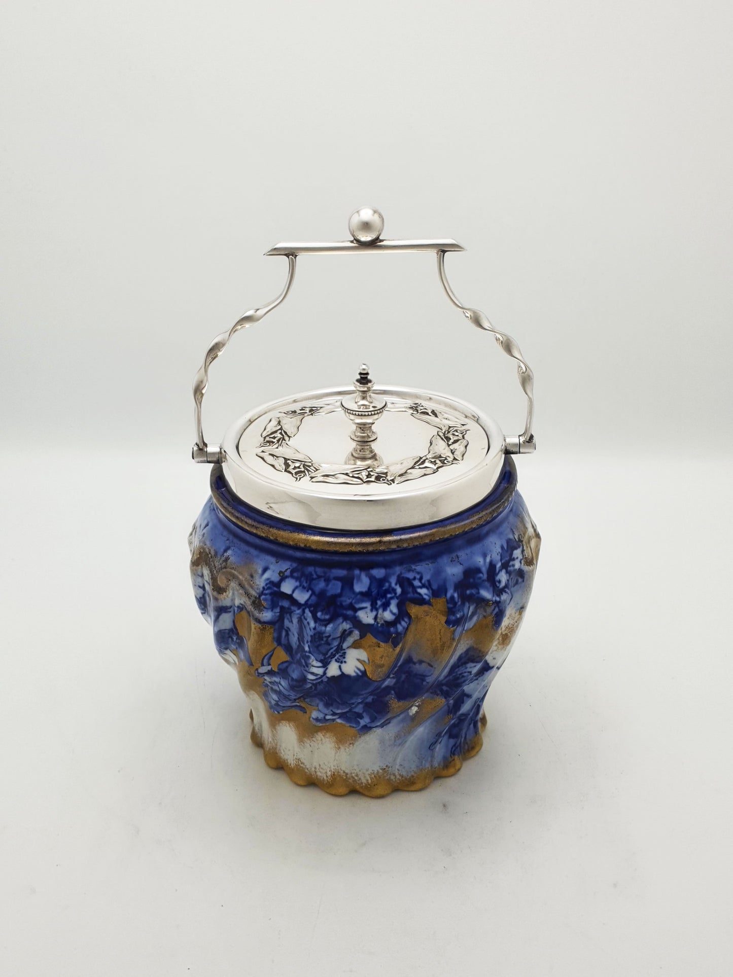 Lovely Antique Edwardian Flow Blue & White Biscuit Barrel – circa 1905