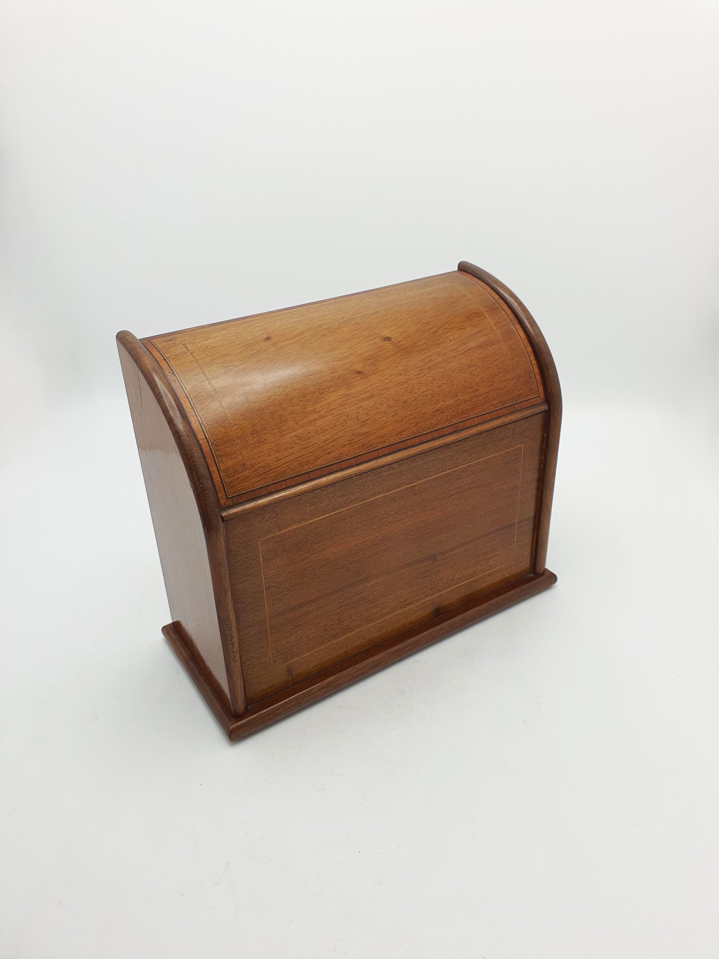Nice Antique Edwardian Mahogany Hinged-Lid Desk Tidy with Inlaid Detail – circa 1905