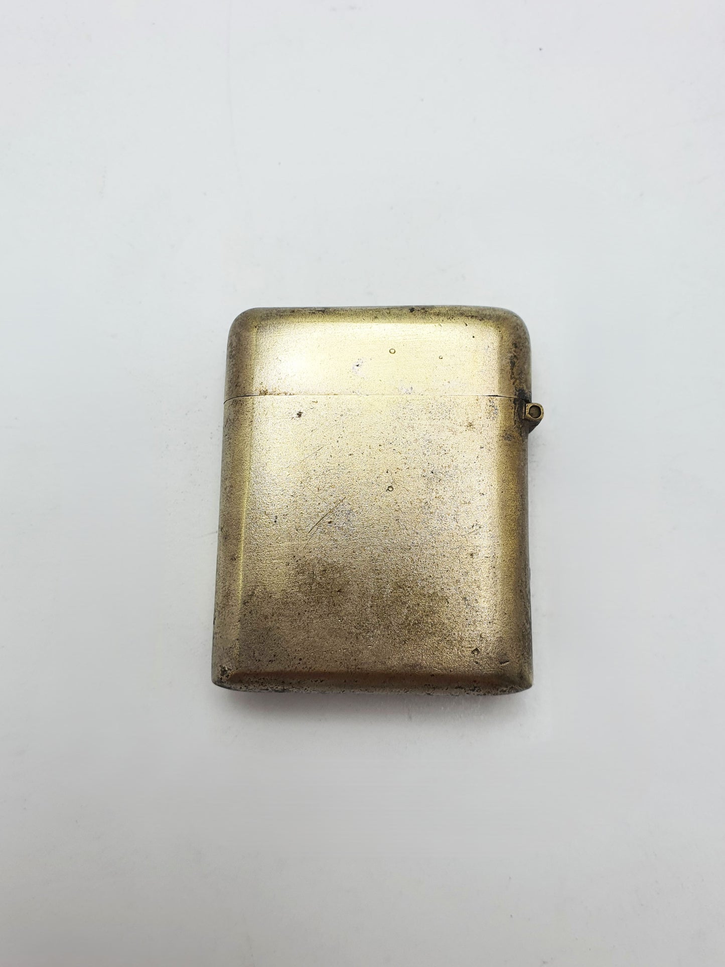 Antique Edwardian Gilt Brass Vesta Case with Engraved Foliate Motifs – circa 1905