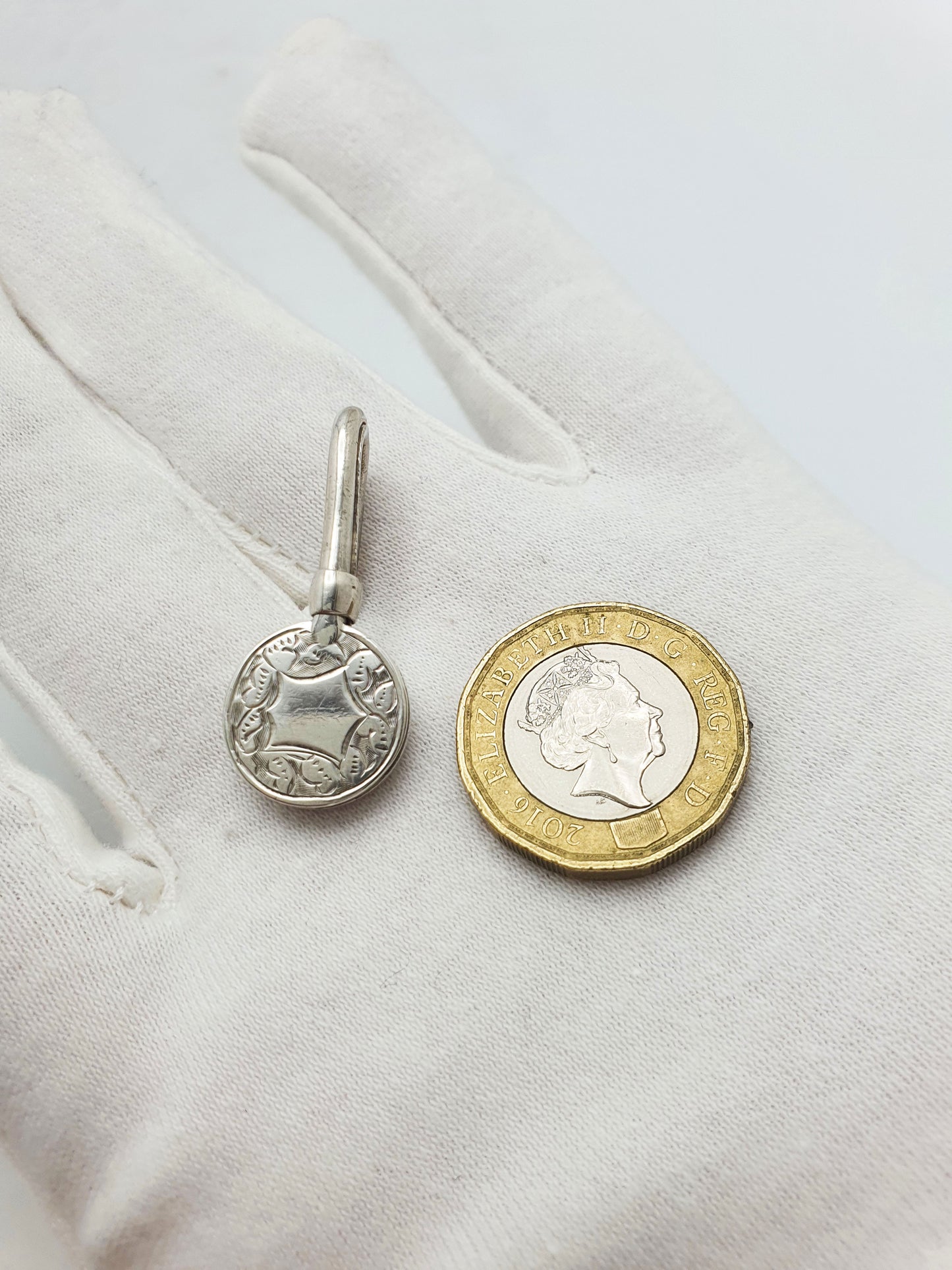 Splendid Antique Victorian Sterling Silver Engraved Napkin Holder Clip - 1899