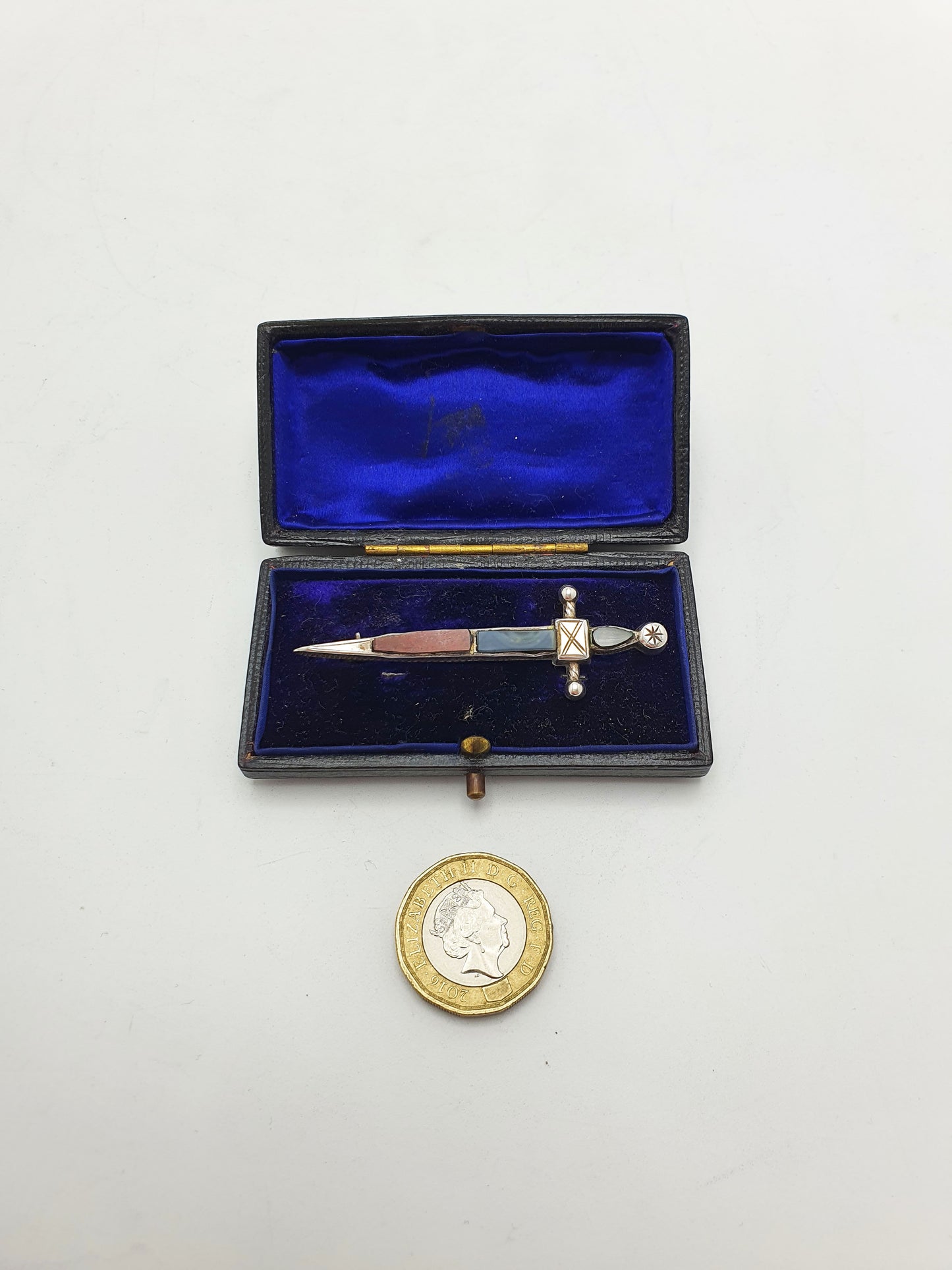 Scottish Sterling Silver Dirk Kilt Pin With Hardstone Inlays – 1960