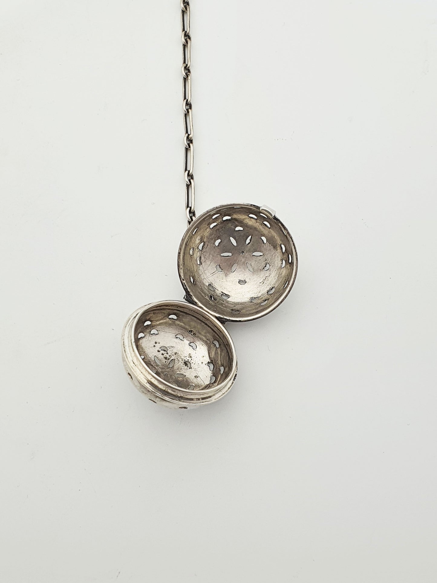 Nice Vintage Sterling Silver Pierced Tea Infuser Ball With Chain – circa 1950