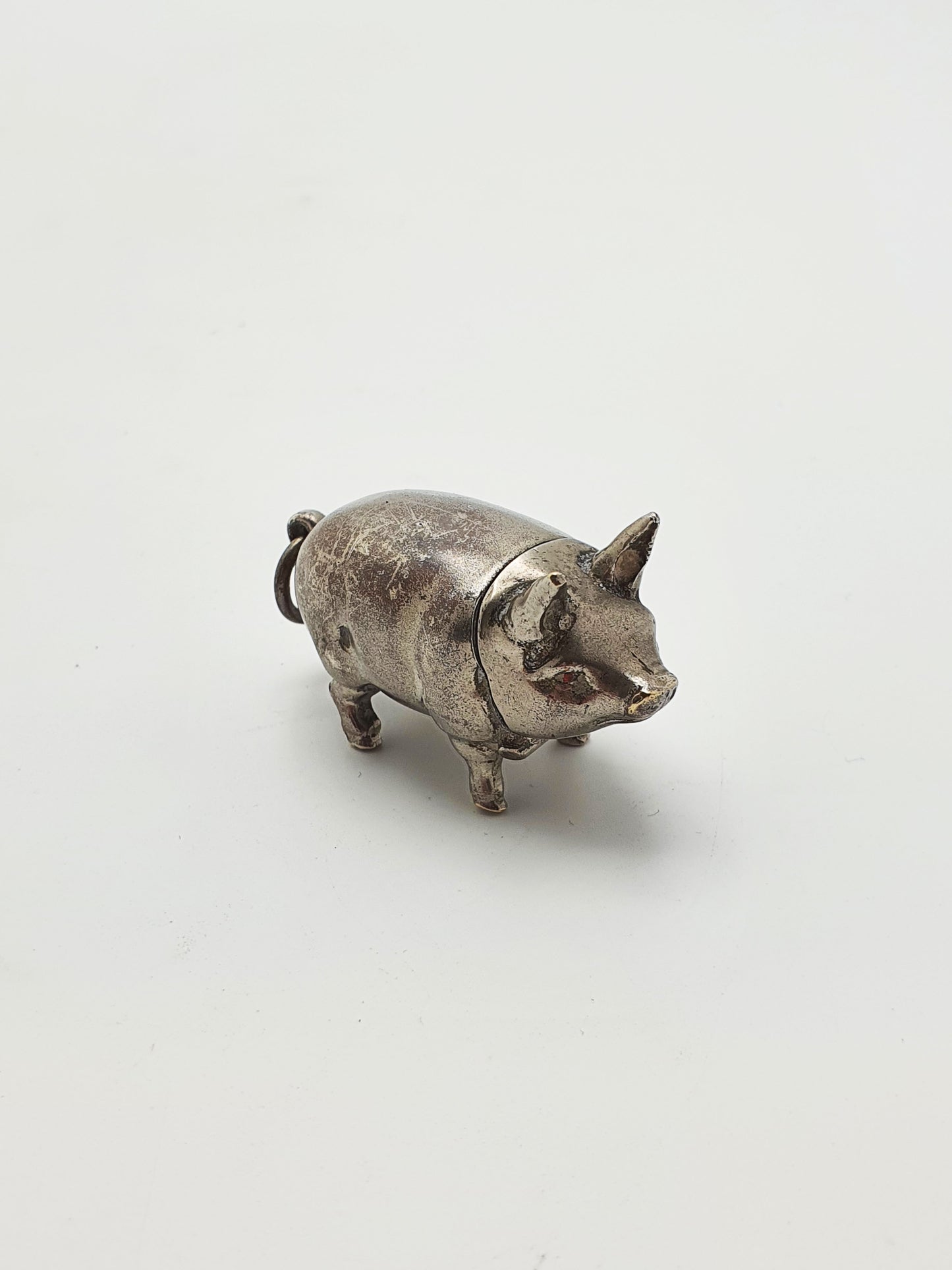 Antique Victorian Novelty Nickel Pig Vesta Case – circa 1890