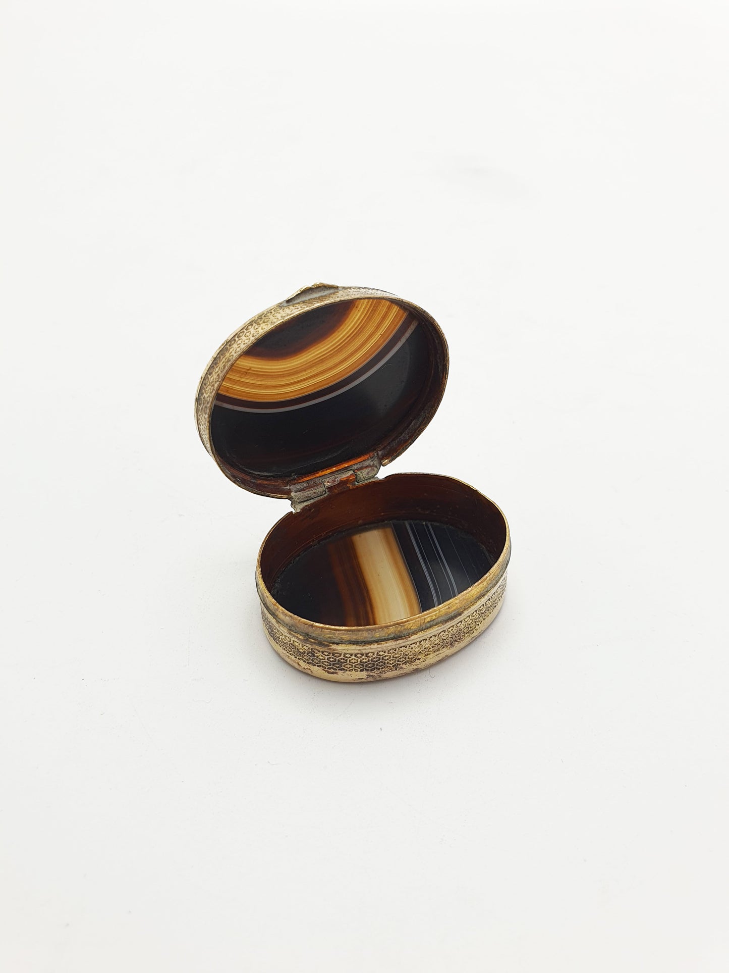 Lovely Antique Victorian Oval Agate And Gilt Brass Box – circa 1890