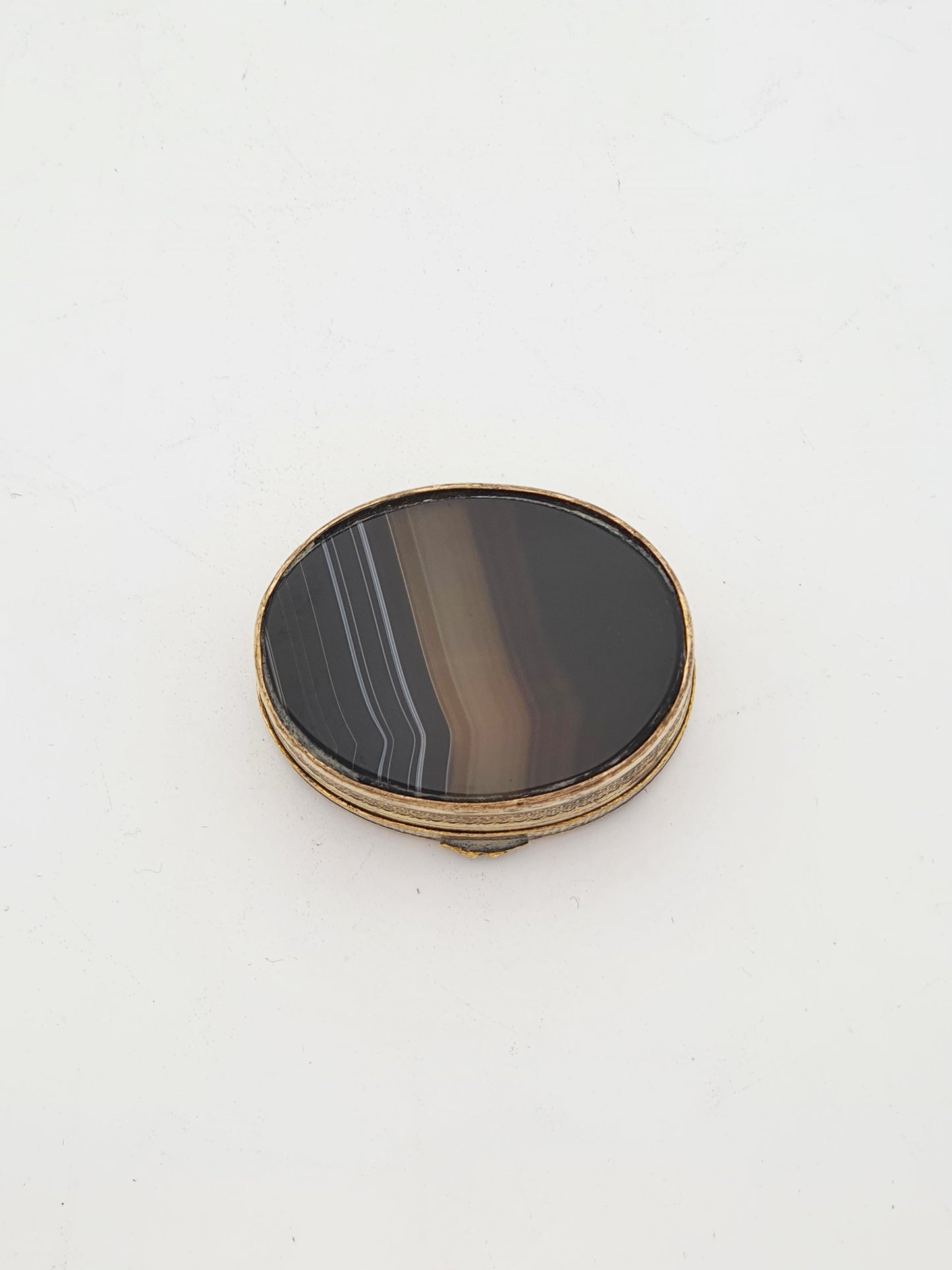 Lovely Antique Victorian Oval Agate And Gilt Brass Box – circa 1890