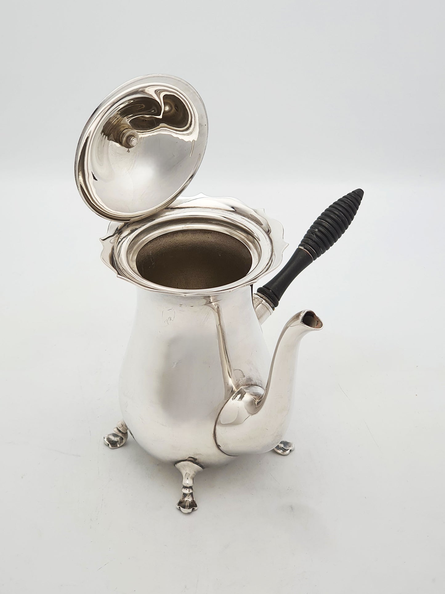 Gorgeous Pair of Antique Edwardian Café Au Lait Pots – circa 1905