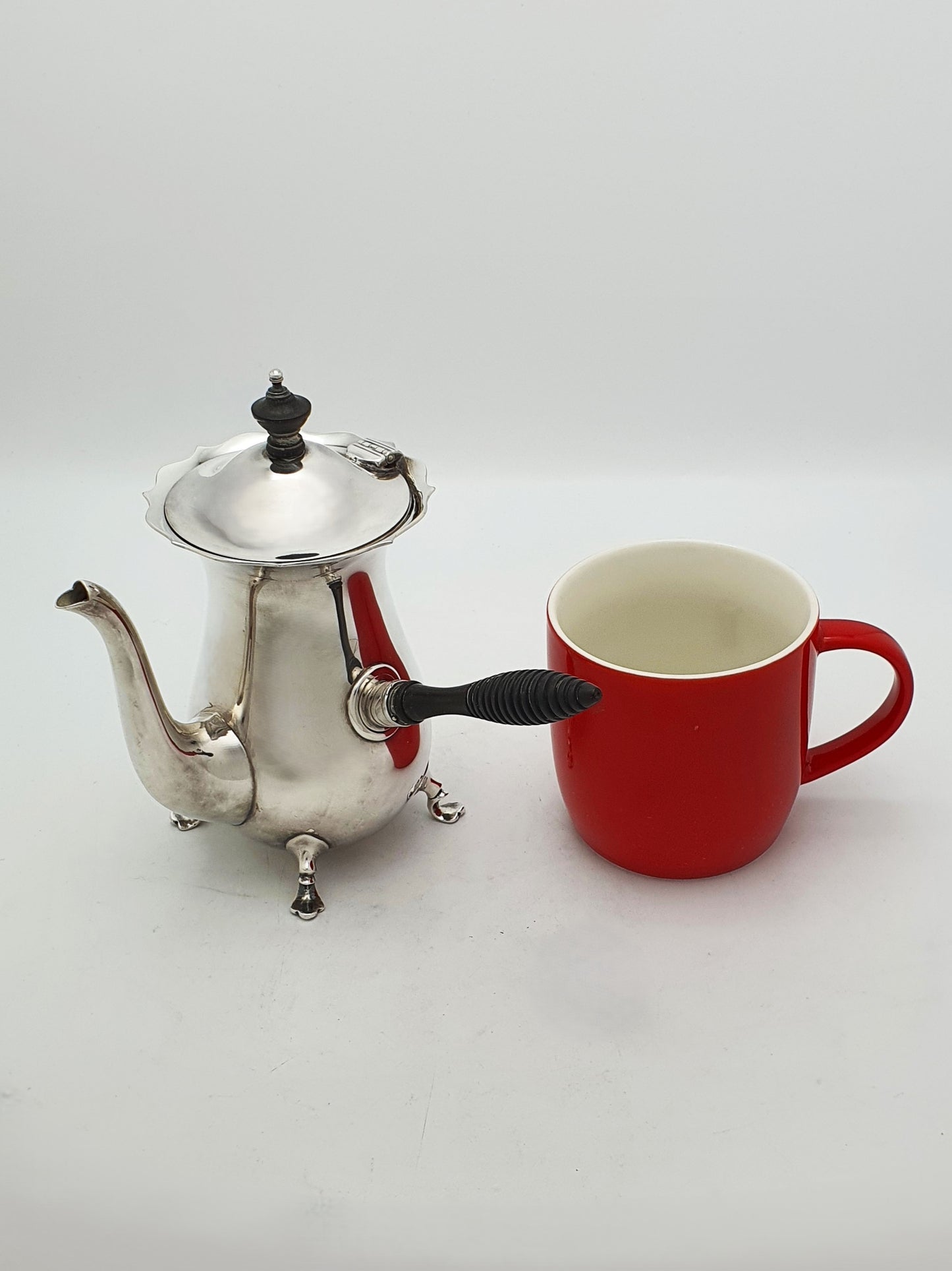 Gorgeous Pair of Antique Edwardian Café Au Lait Pots – circa 1905