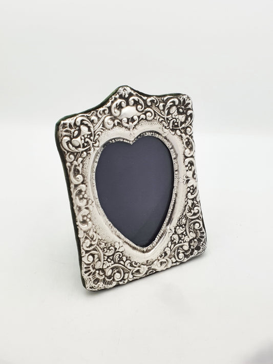 Lovely Sterling Silver Elizabeth II Heart Photo Frame – London, 1984