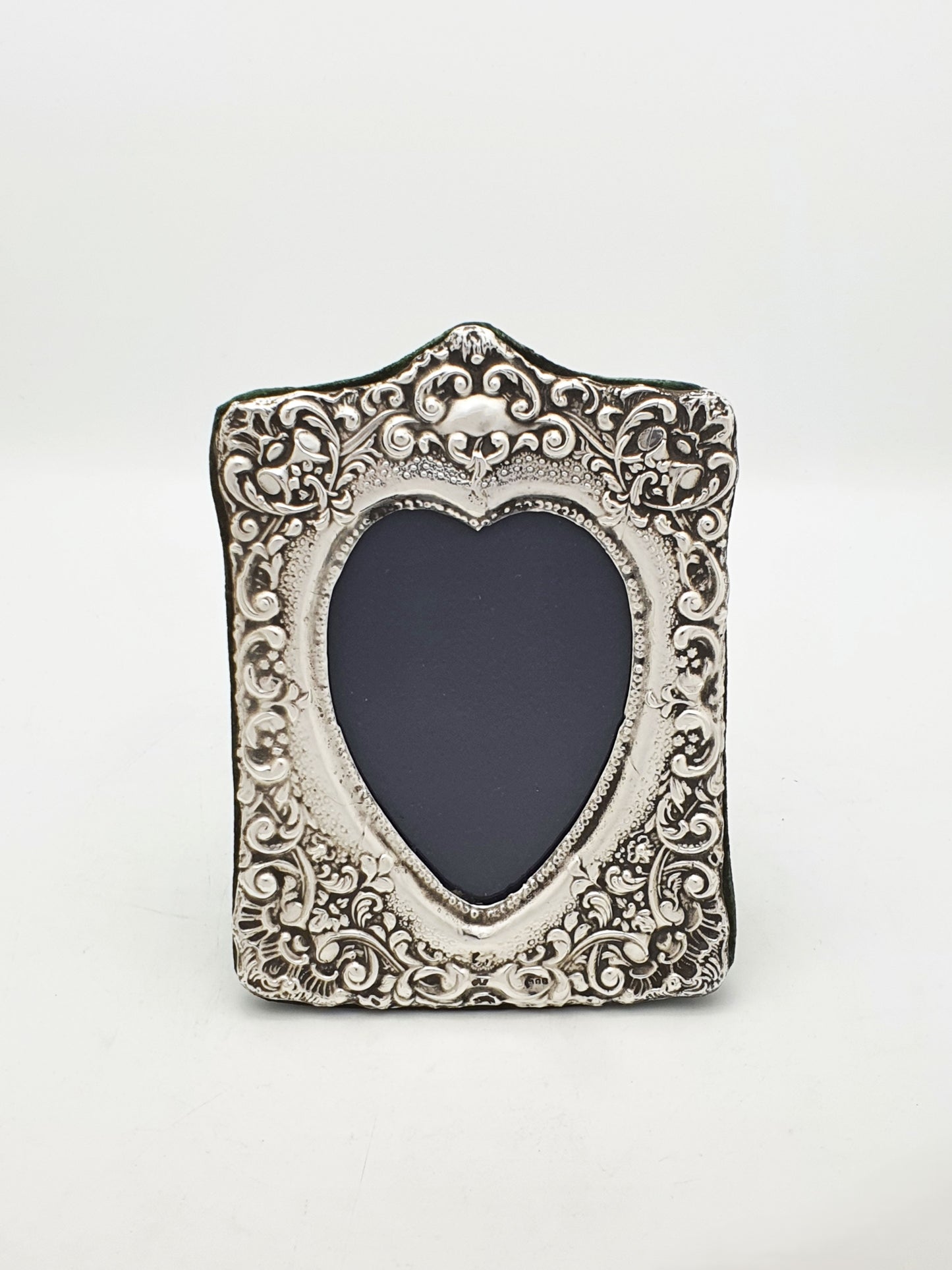 Lovely Sterling Silver Elizabeth II Heart Photo Frame – London, 1984