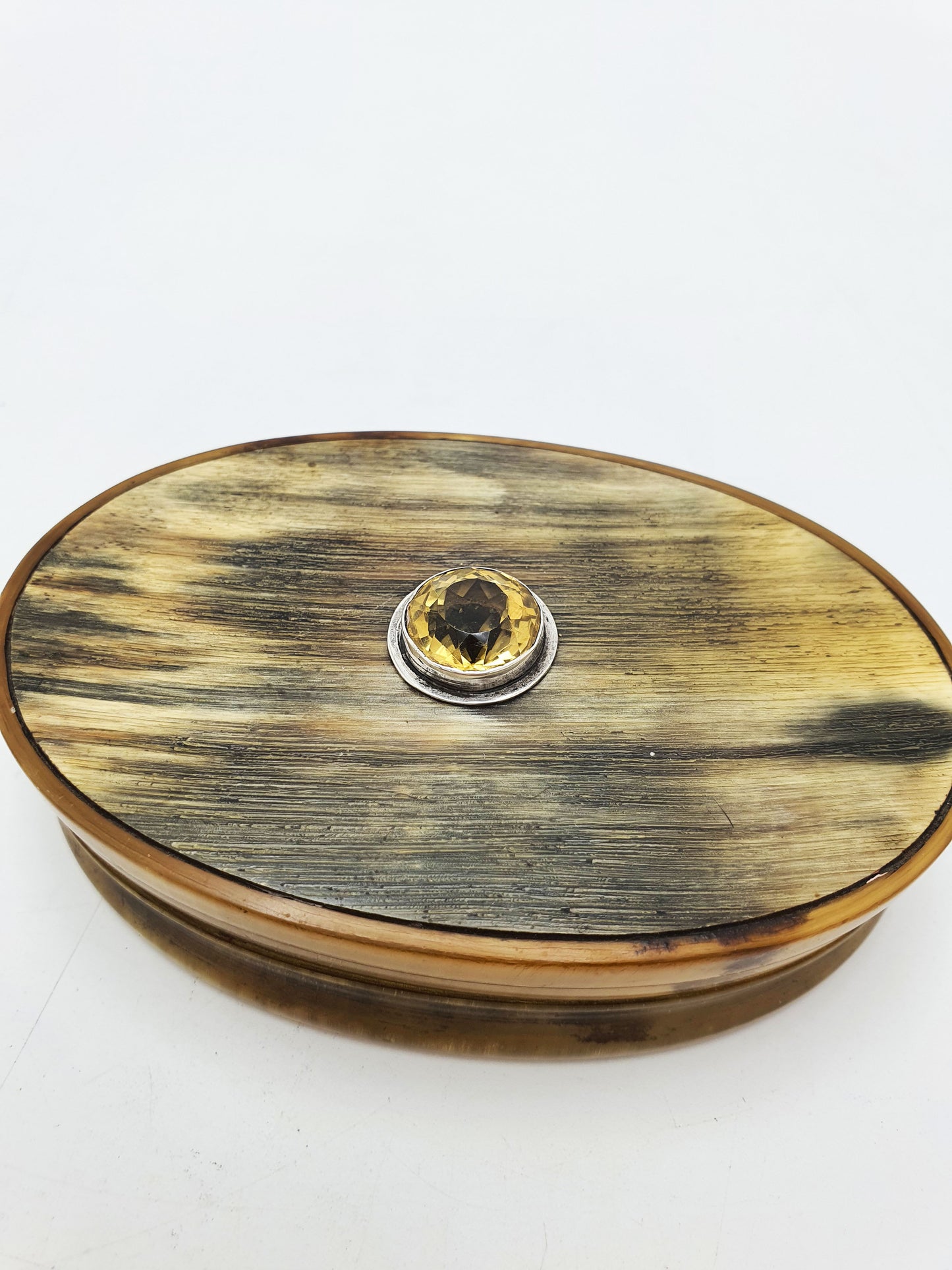Antique Victorian Horn Snuff Box With Faceted Citrine Decoration – circa 1880