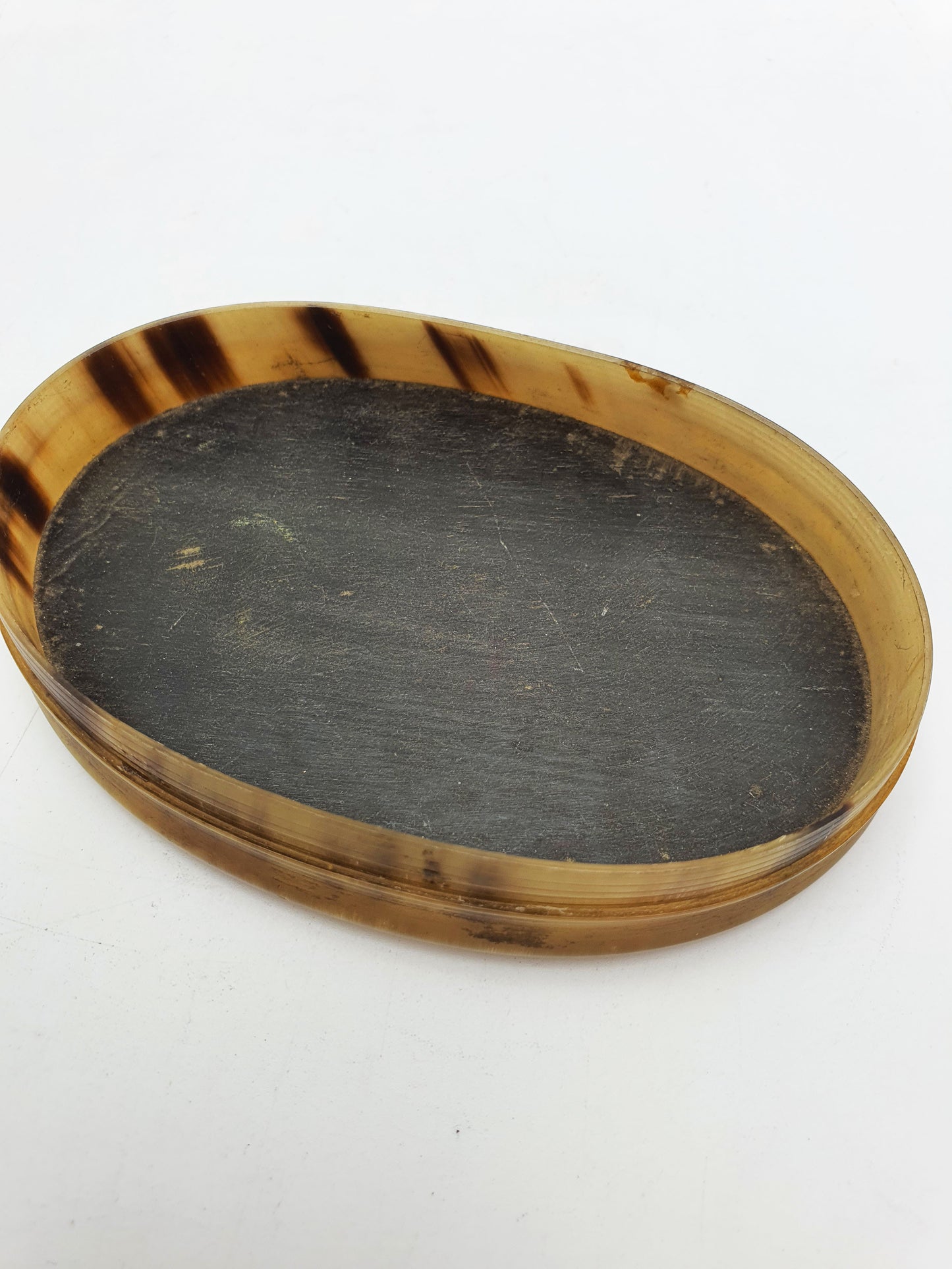 Antique Victorian Horn Snuff Box With Faceted Citrine Decoration – circa 1880