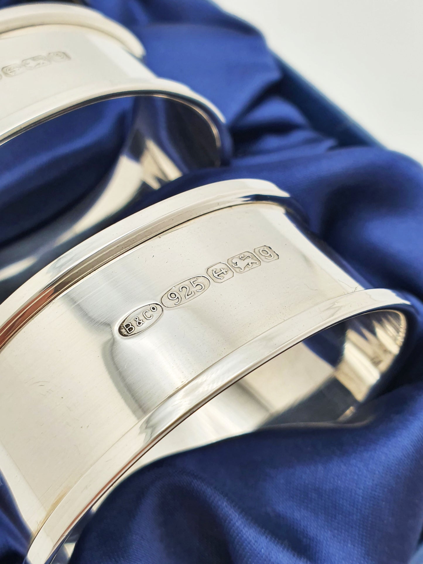Lovely Set of Four Elizabeth II Sterling Silver Oval Napkin Rings - 2006