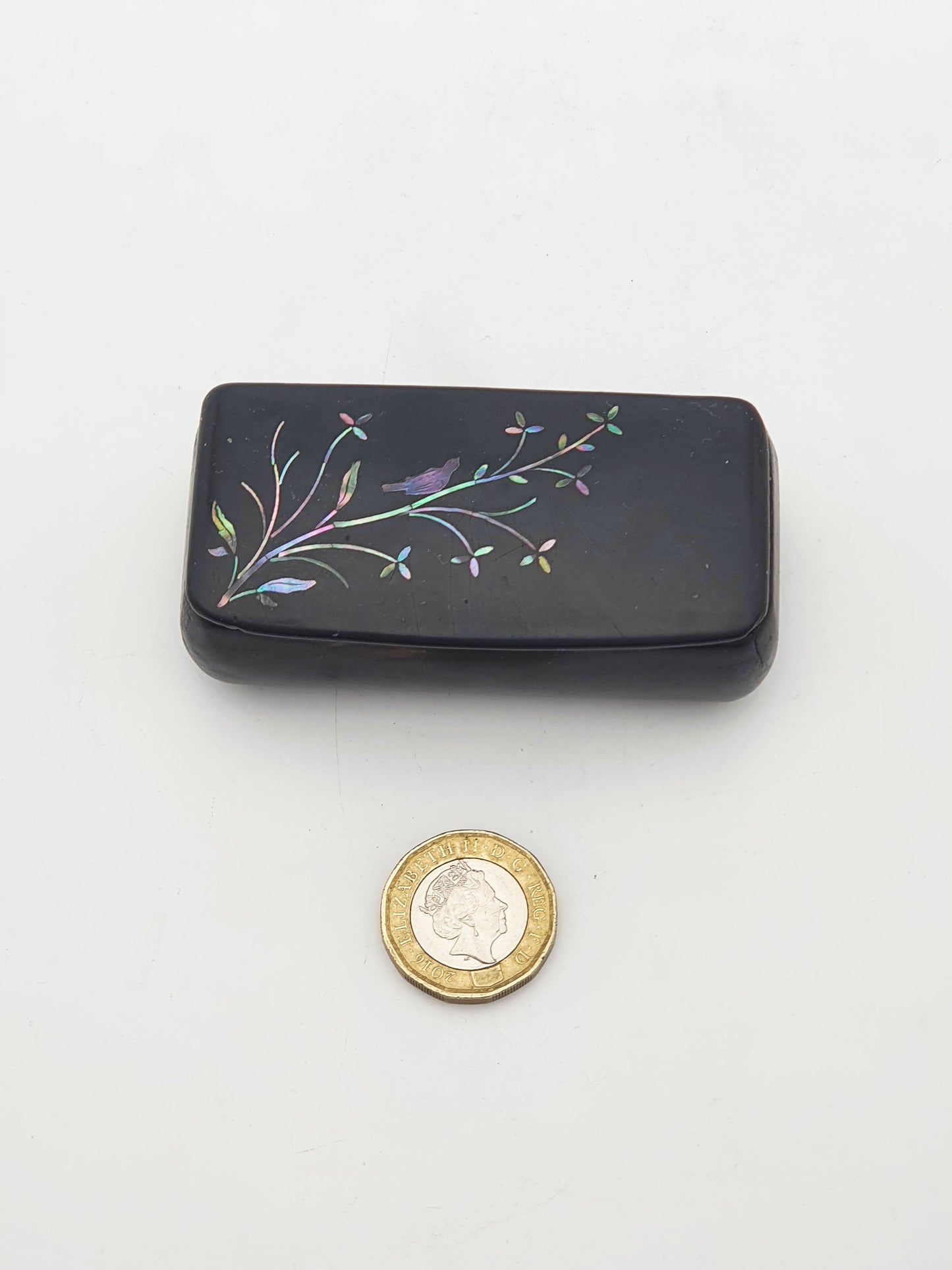 Antique Lacquered Snuff Box With Mother Of Pearl Inlay Bird Decoration – circa 1870