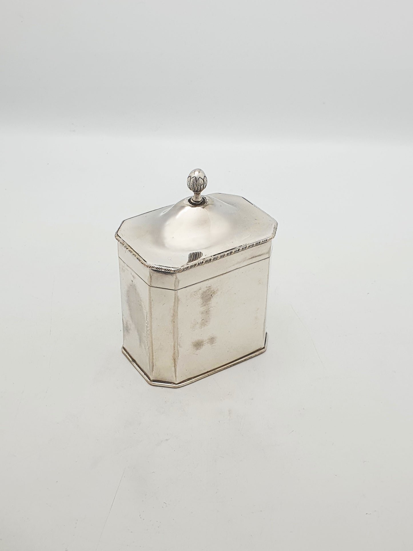 Lovely Antique Edwardian Silver Plated Octagonal Tea Caddy – circa 1905