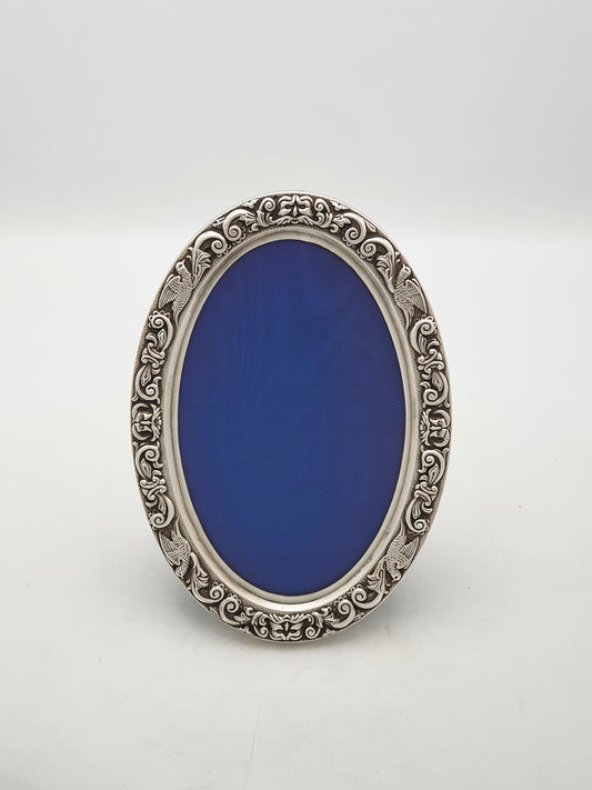 Gorgeous Sterling Silver Oval Photo Frame With Birds And Mask Border - 1988