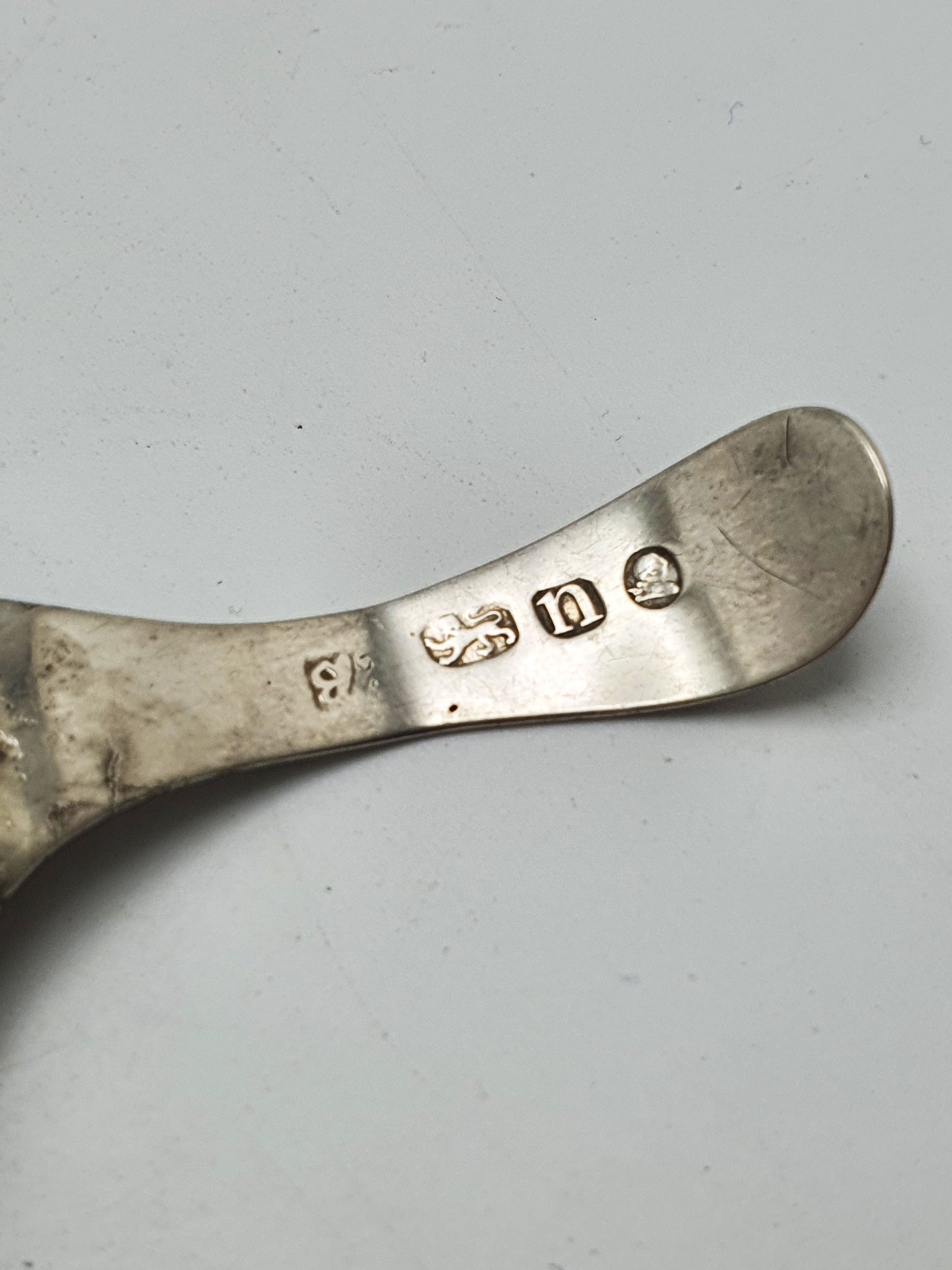 Antique Georgian Sterling Silver Scallop Shell Caddy Spoon – London, 1788