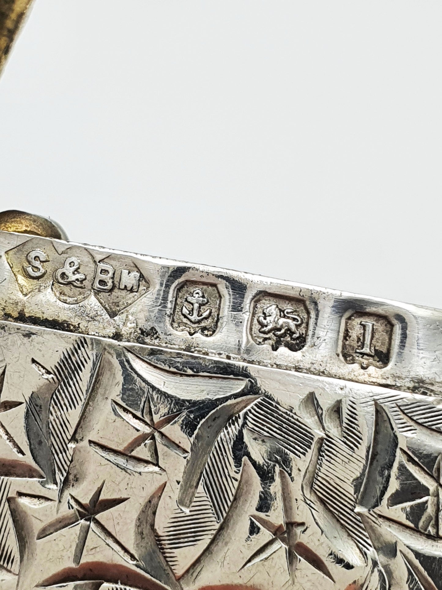 Antique Edwardian Sterling Silver Engraved Vesta Case - 1910