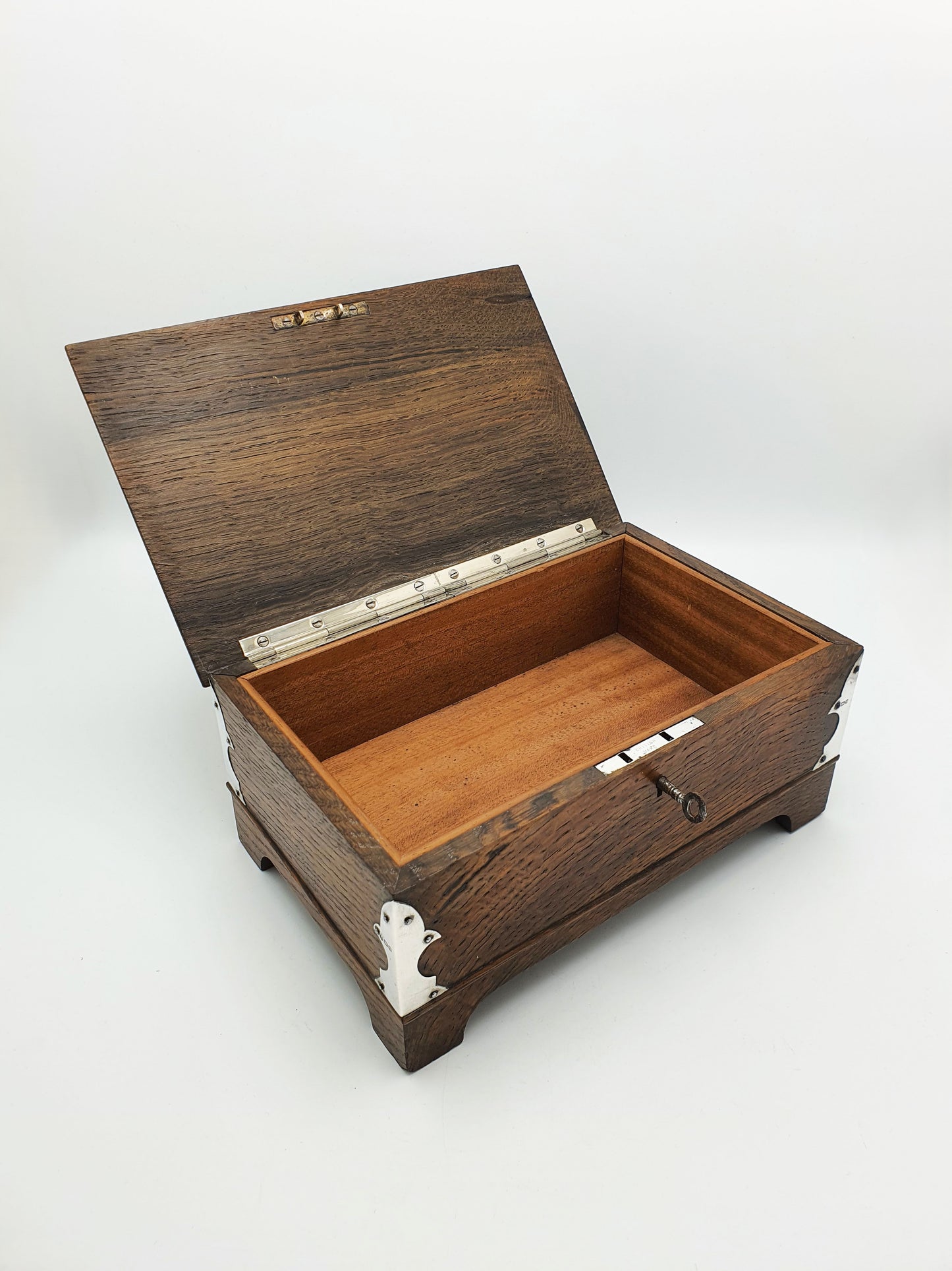 Splendid Antique Edwardian Oak Cigar Box With Sterling Silver Mounts - 1908