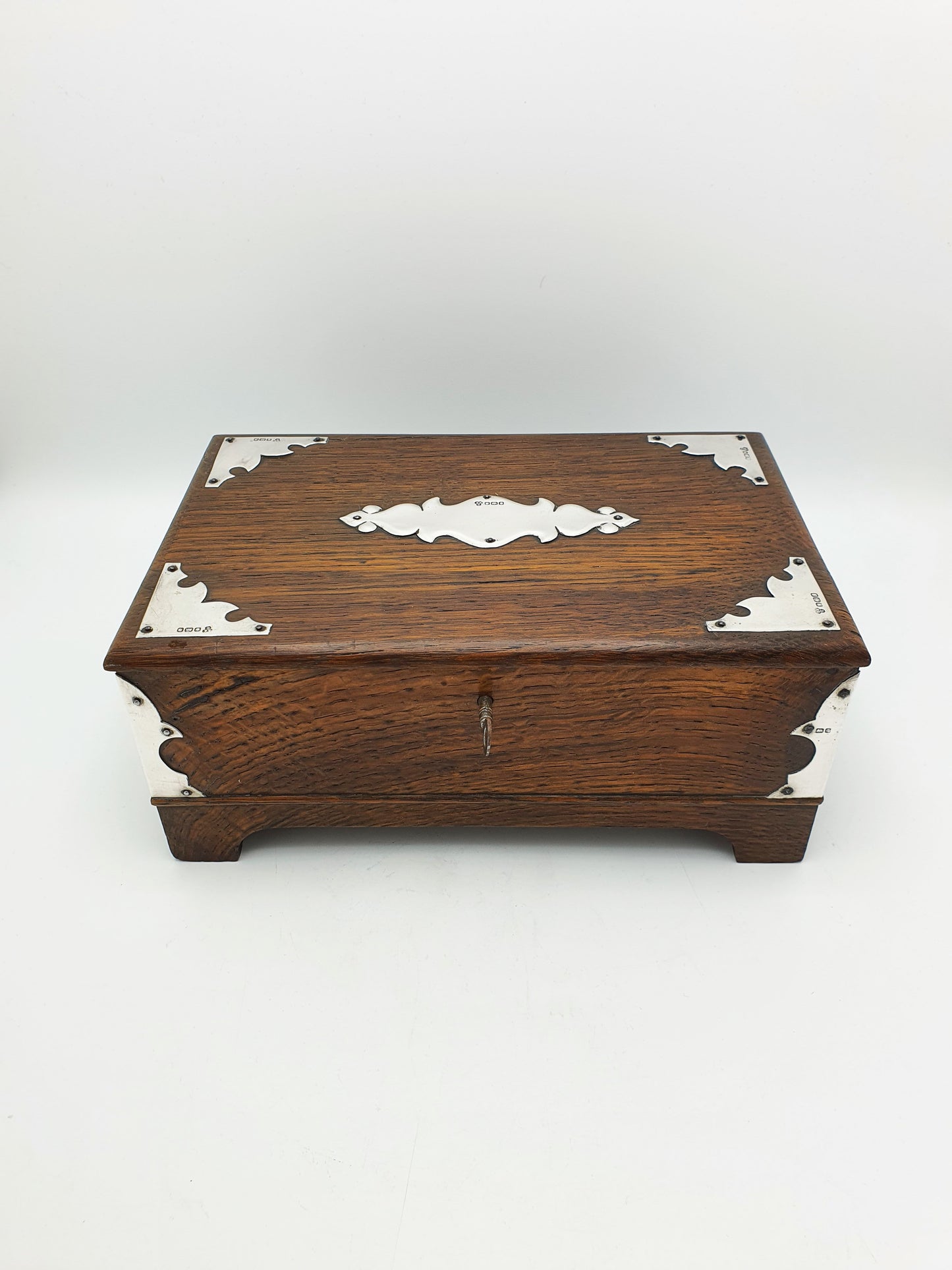 Splendid Antique Edwardian Oak Cigar Box With Sterling Silver Mounts - 1908