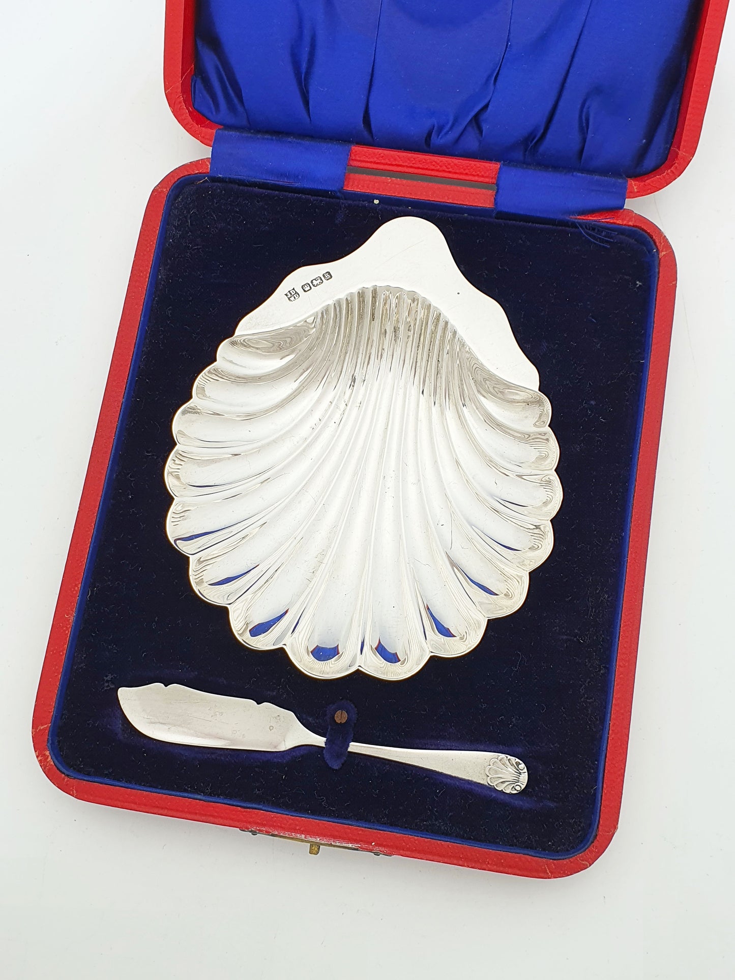 Lovely Antique Edwardian Sterling Silver Shell Butter Dish - 1910
