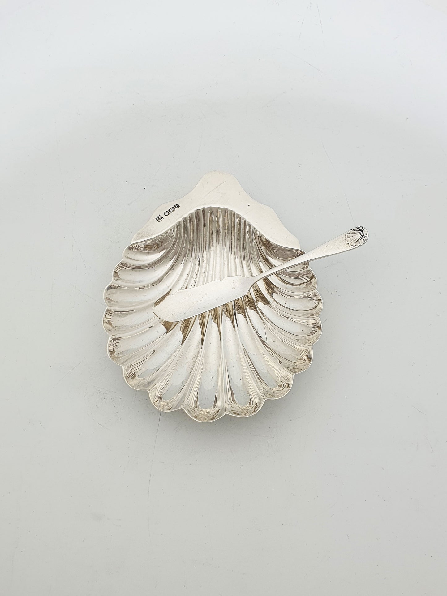 Lovely Antique Edwardian Sterling Silver Shell Butter Dish - 1910