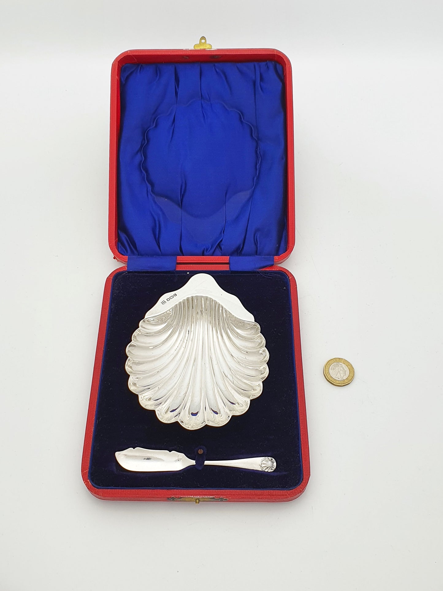 Lovely Antique Edwardian Sterling Silver Shell Butter Dish - 1910