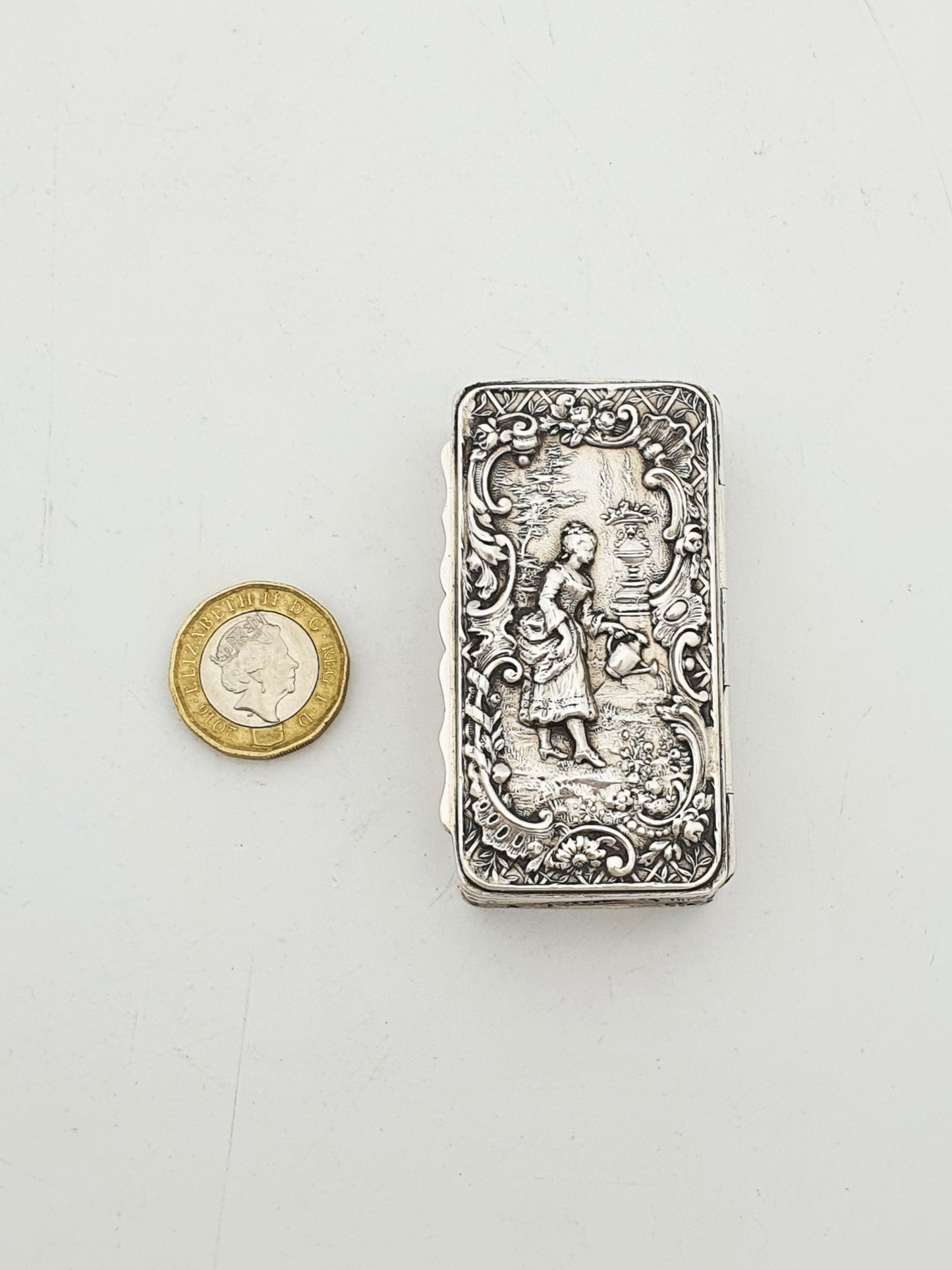 Antique Victorian Sterling Silver Repoussé Snuff Box With Gilt Interior - 1900