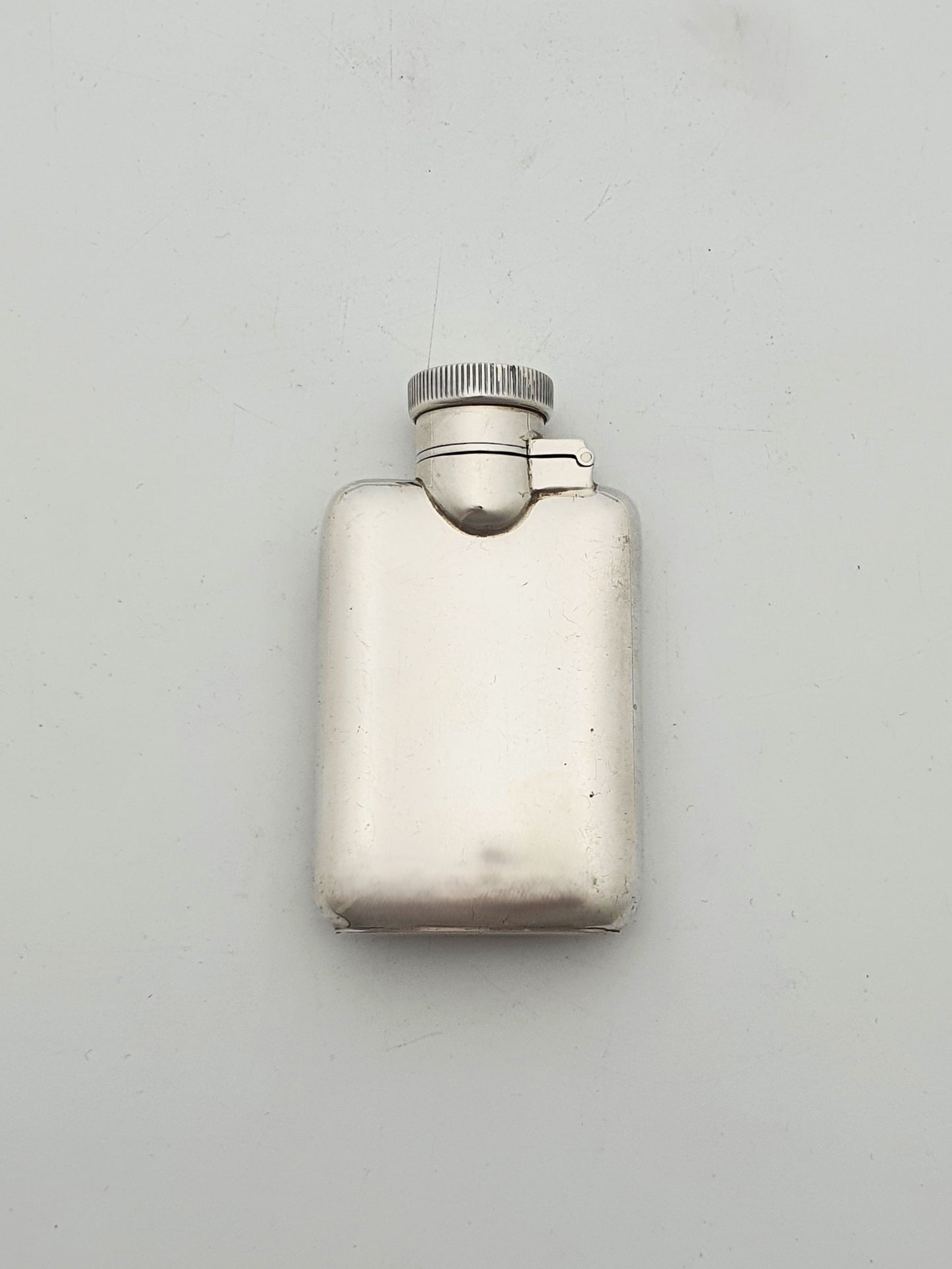 Nice Small Art Deco Sterling Silver Hip Flask With Bayonet Cap – 1930