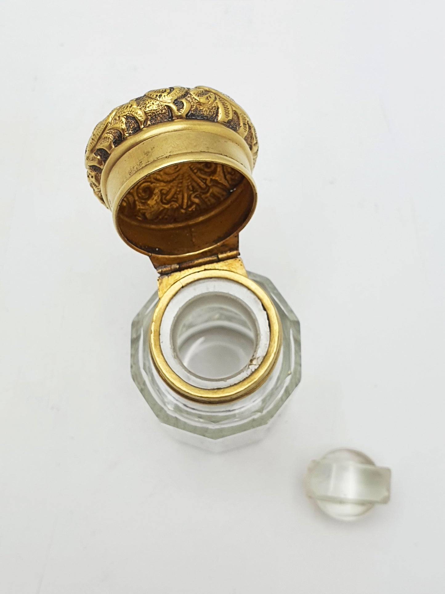 Antique Victorian Gilt Sterling Silver Mounted Cut Glass Scent Bottle - London, 1891