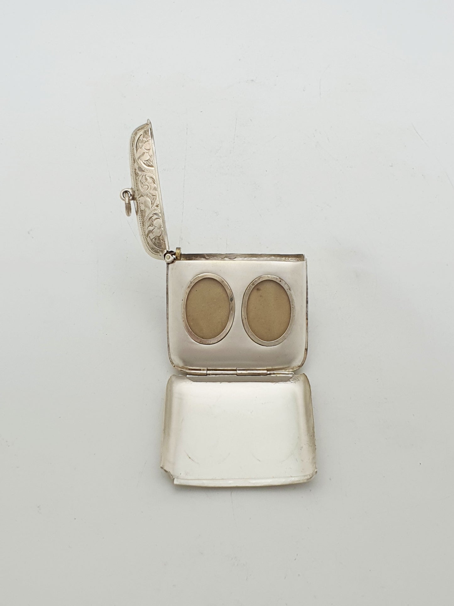 Rare Antique Sterling Silver Vesta Case With Double Photo Frames - 1905