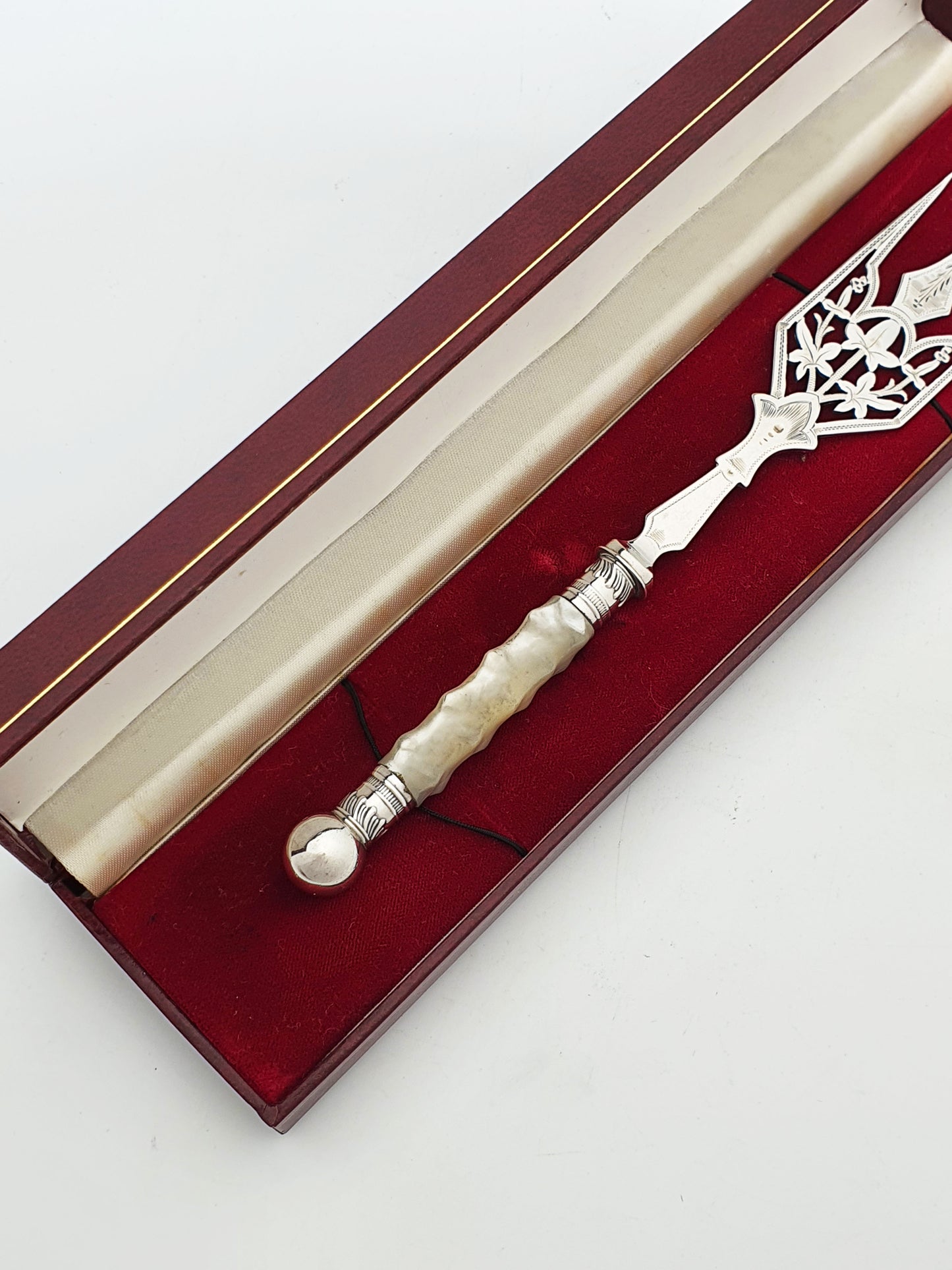 Antique Edwardian Sterling Silver Bread Fork With Mother-Of-Pearl Handle - 1902