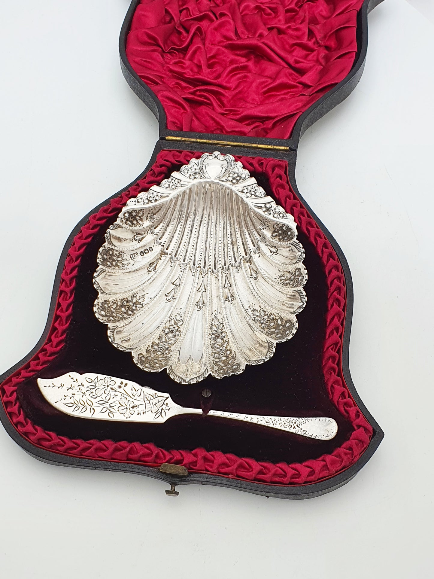 Stunning Antique Victorian Sterling Silver Shell Butter Dish And Spreader - 1894