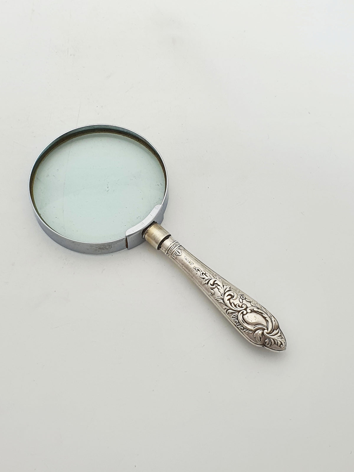 Lovely Antique Victorian Sterling Silver Handled Magnifying Glass - 1902