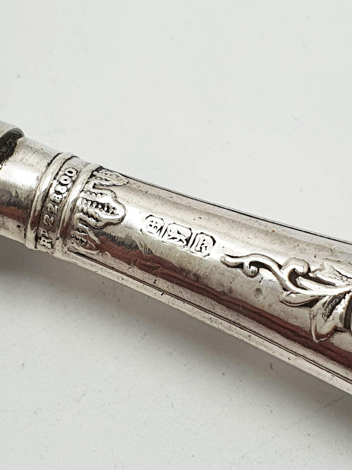 Lovely Antique Victorian Sterling Silver Handled Magnifying Glass - 1902
