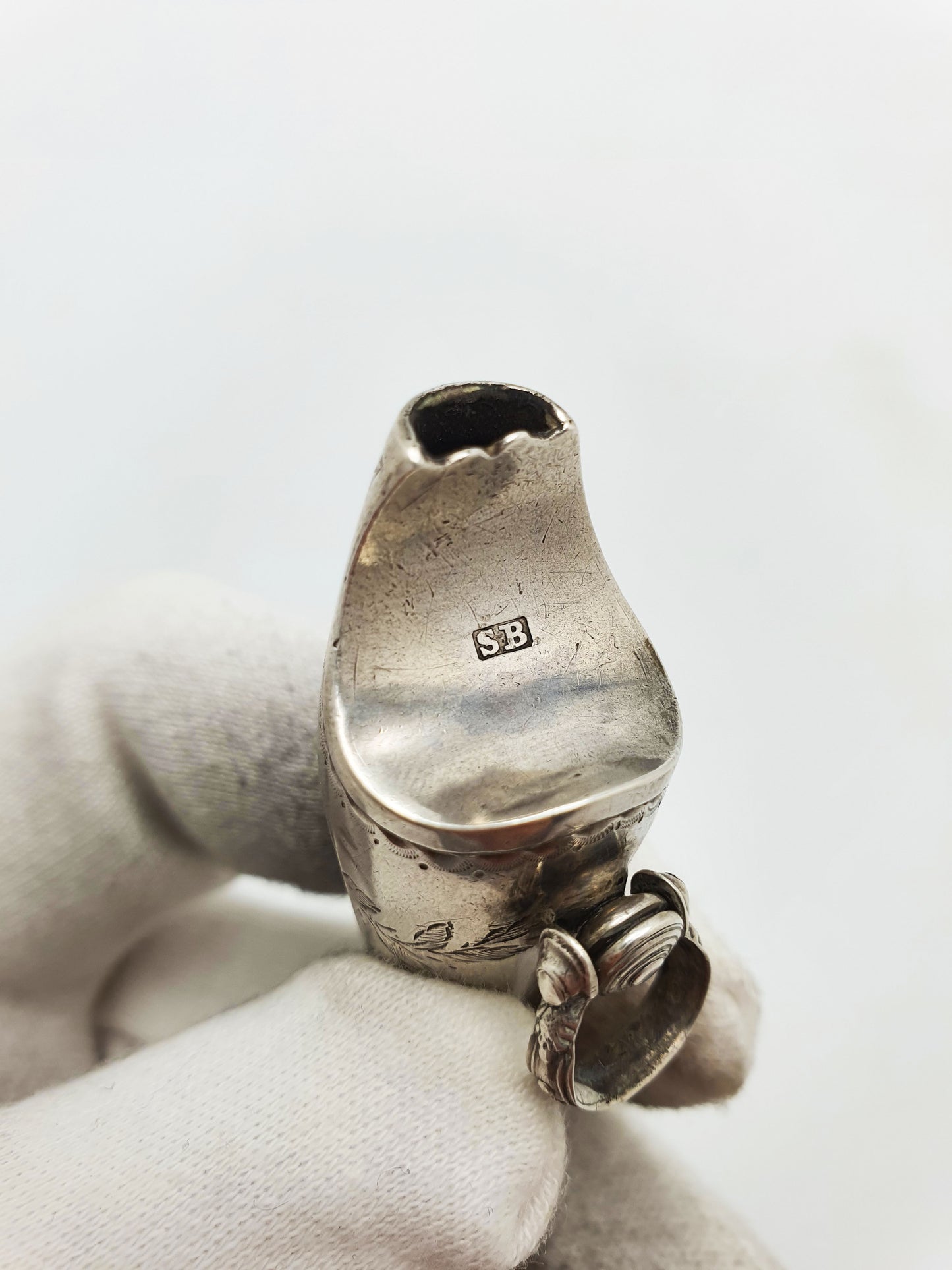 Antique Georgian Sterling Silver Whistle – circa 1790