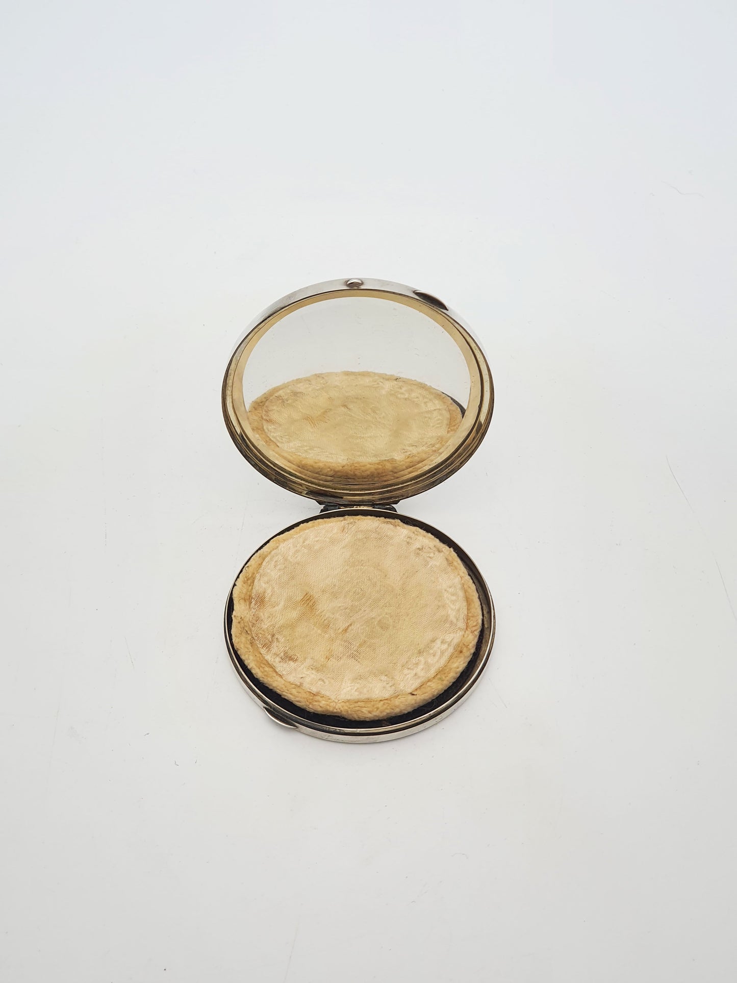 Antique Sterling Silver Japanese Geisha Powder Compact – circa 1920