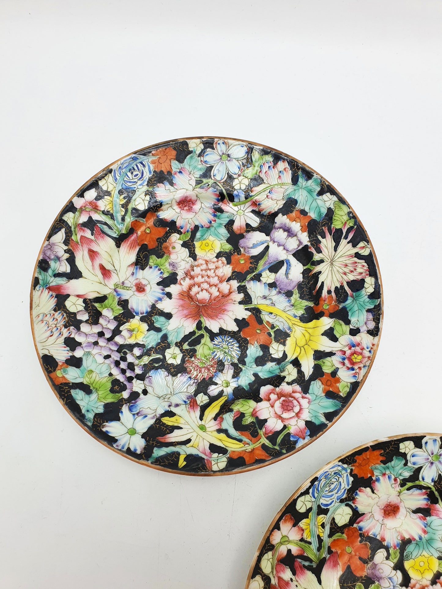 Pair of Antique Chinese Guangxu Millefleur Porcelain Plates – circa 1900
