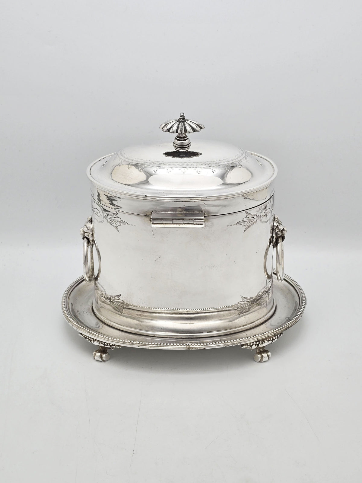 Antique Victorian Silver Plated Biscuit Barrel With Lion Masks – circa 1880