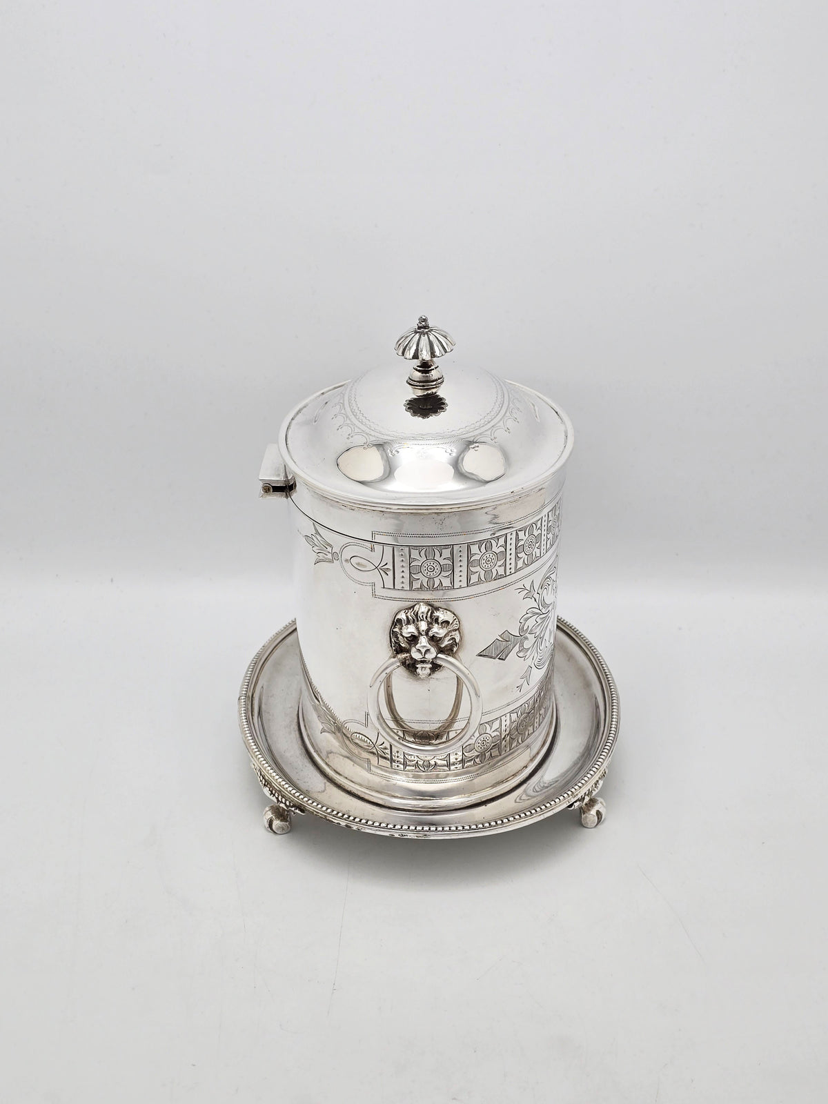 Antique Victorian Silver Plated Biscuit Barrel With Lion Masks – circa 1880