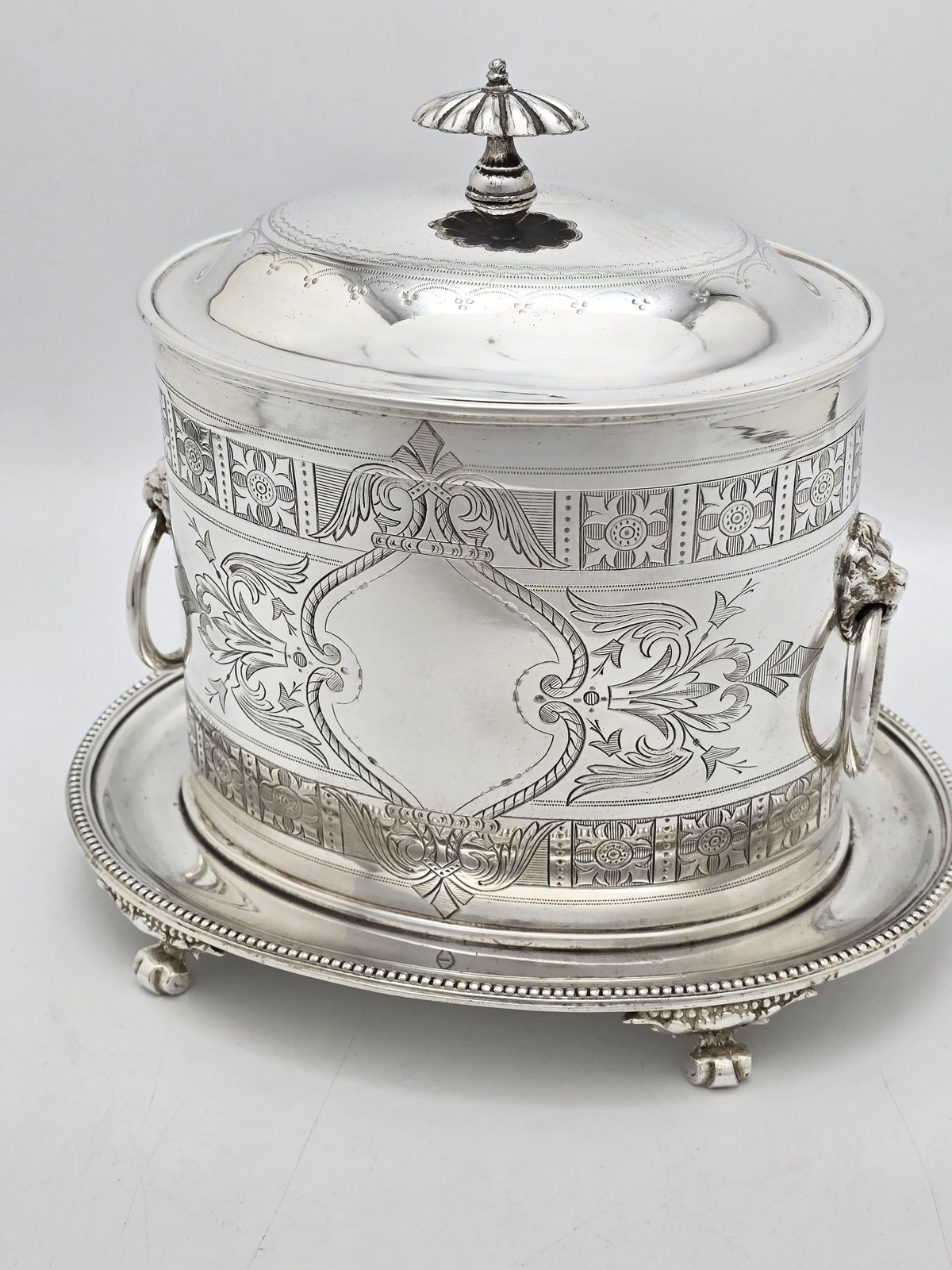Antique Victorian Silver Plated Biscuit Barrel With Lion Masks – circa 1880