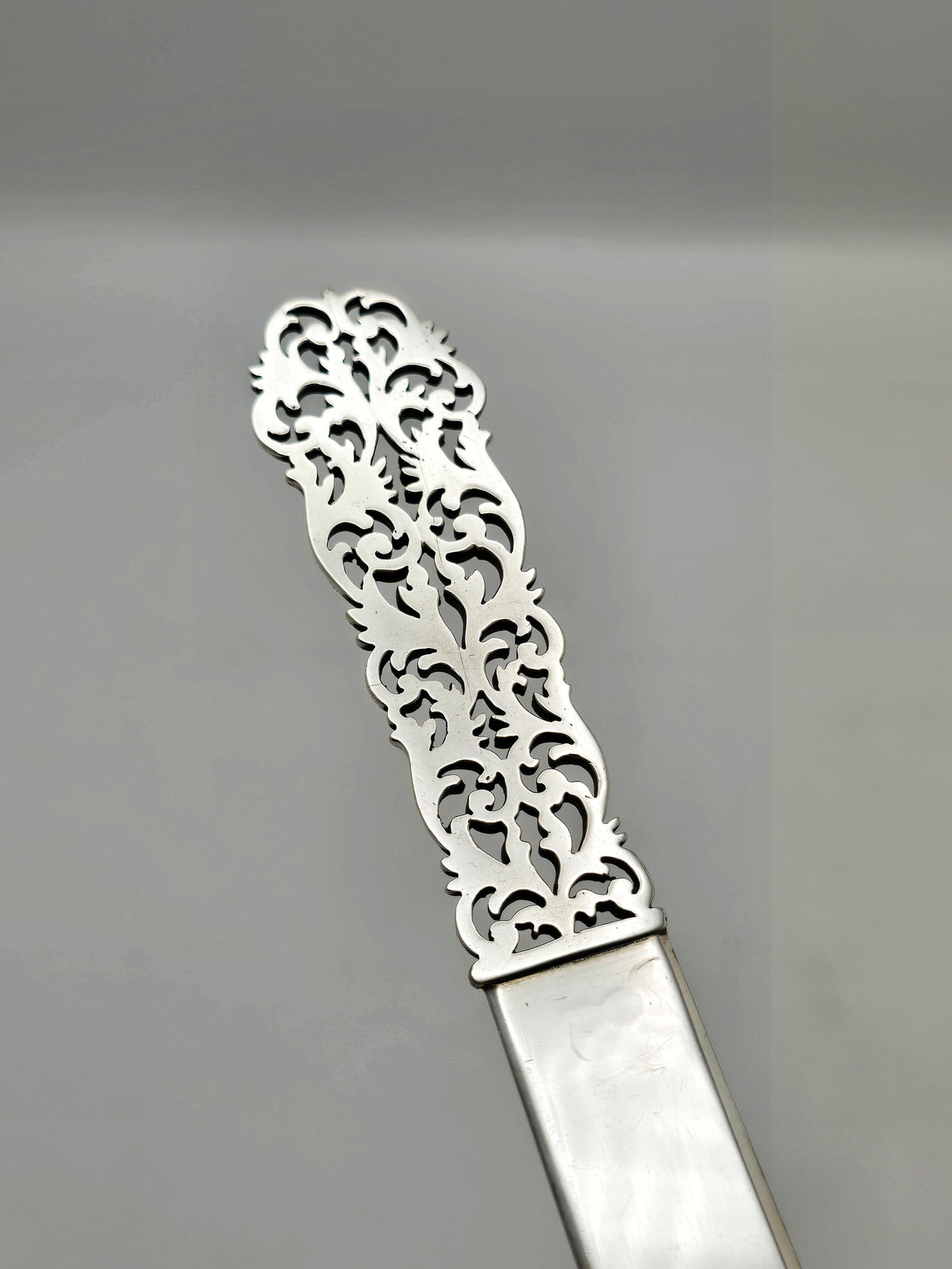 Vintage Elizabeth II Sterling Silver Pierced Foliate Letter Opener – 1980