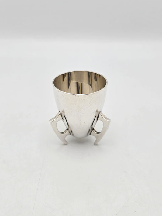 Unusual Art Deco Sterling Silver Tripod Egg Cup – Chester, 1924