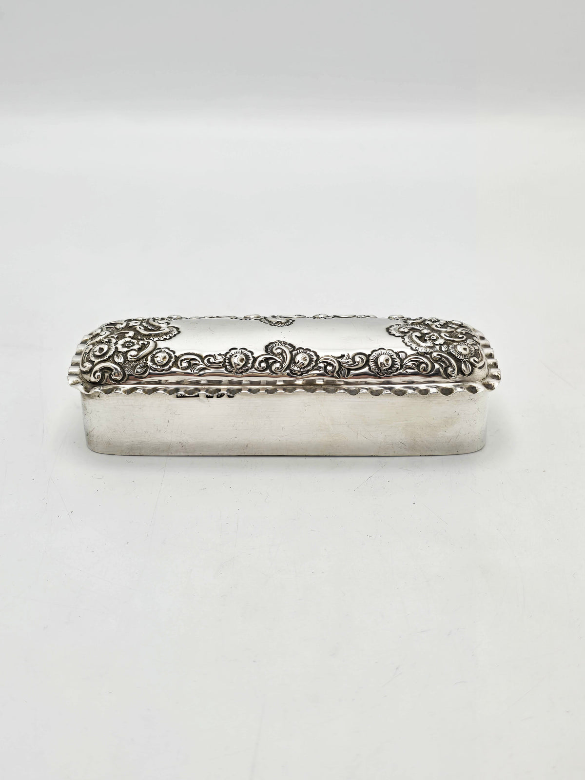Antique Victorian Sterling Silver Embossed Trinket Box – Chester, 1899