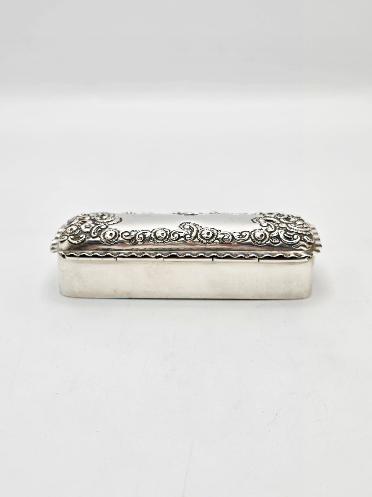 Antique Victorian Sterling Silver Embossed Trinket Box – Chester, 1899