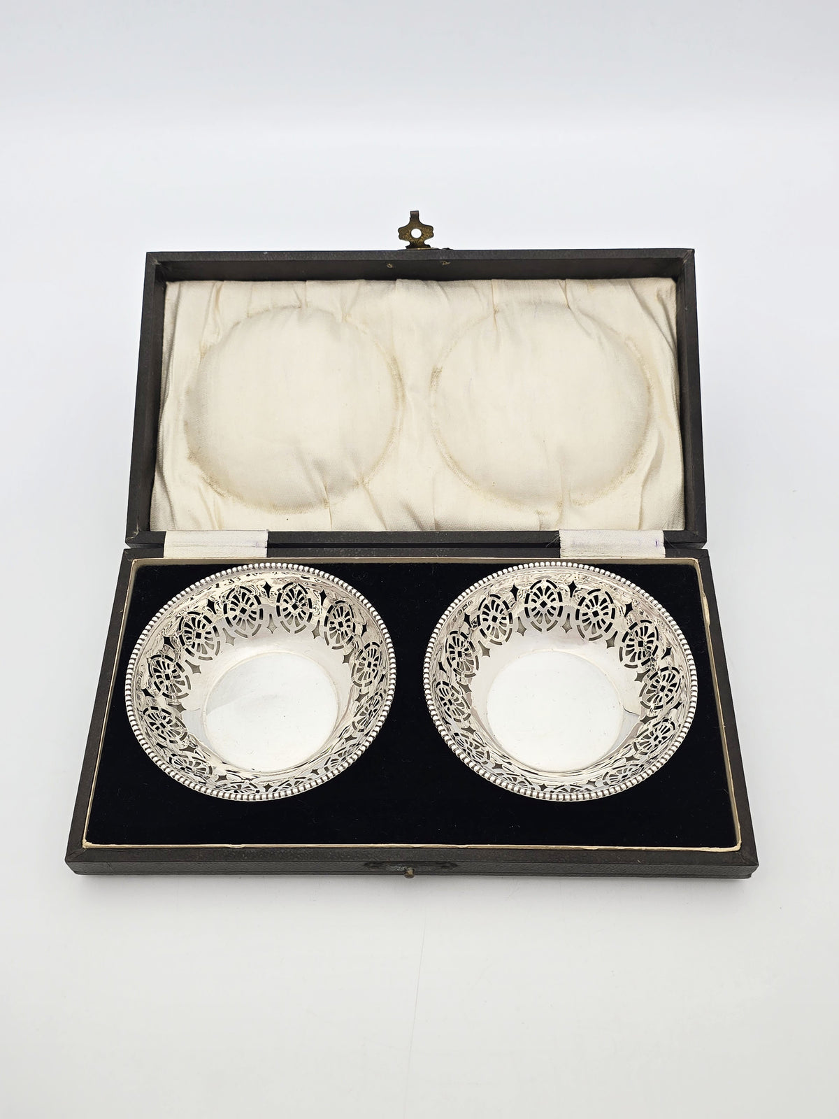 Vintage Pair Sterling Silver Pierced Bon Bon Dishes Birmingham 1928