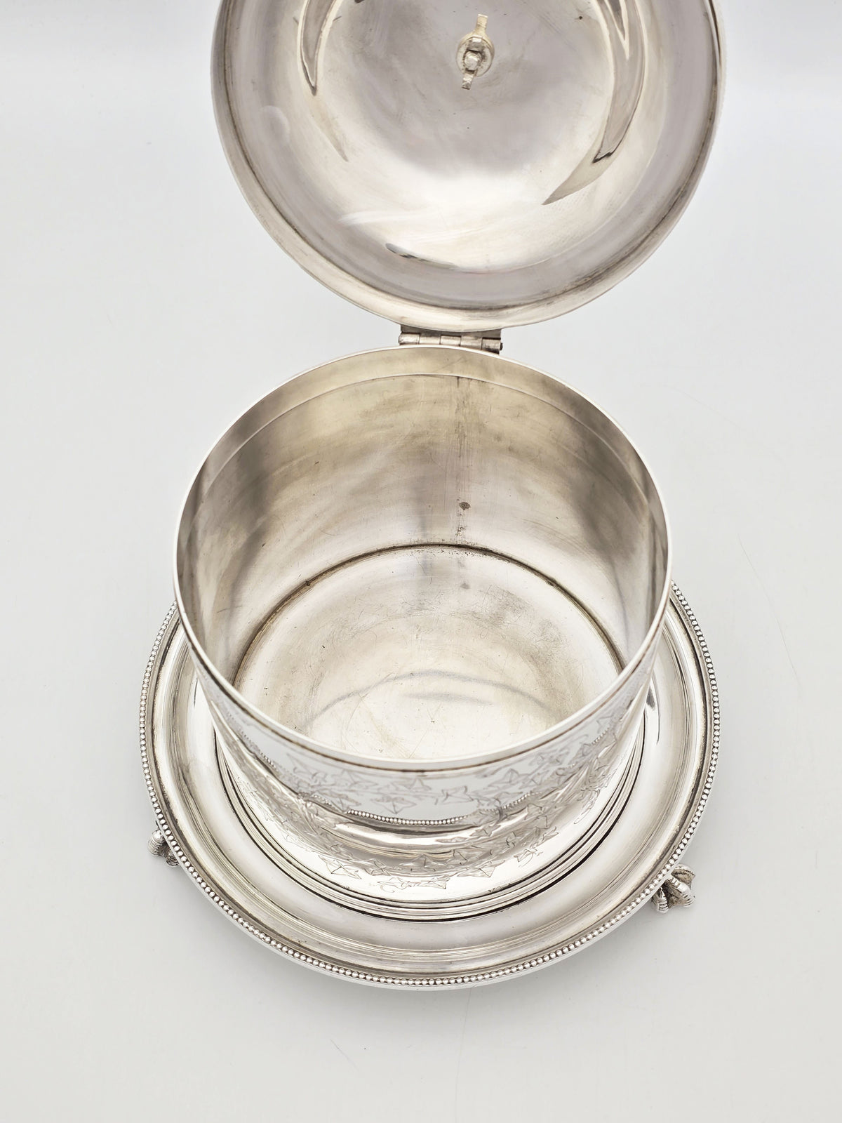 Antique Victorian Silver Plated Engraved Ivy Biscuit Box circa 1880